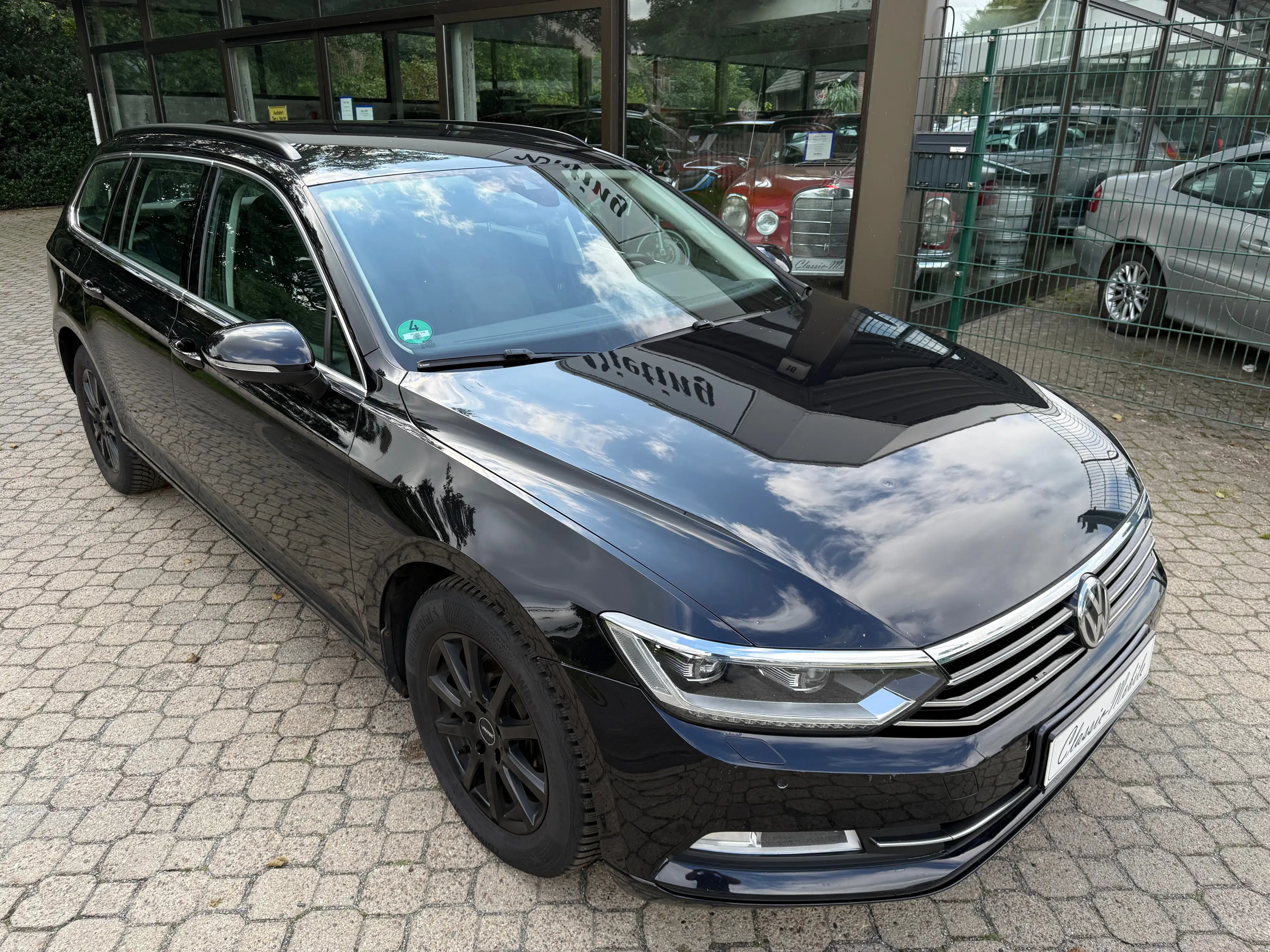 Volkswagen Passat Variant 2.0 TDI Comfortline *HU 2/2028*DSG*Navi*Kamera*Zahnriemen neu*