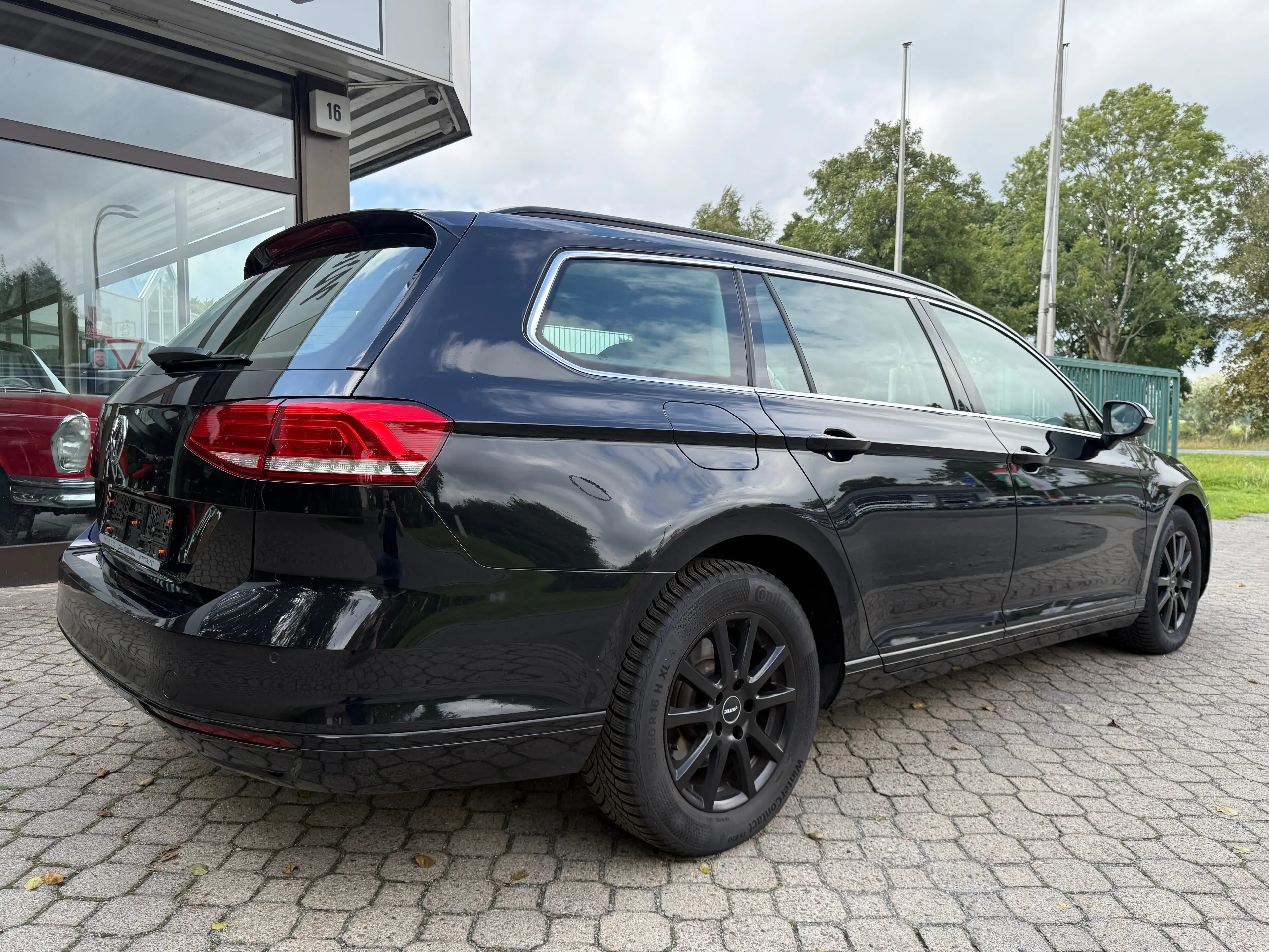 Volkswagen Passat Variant 2.0 TDI Comfortline *HU 2/2028*DSG*Navi*Kamera*Zahnriemen neu* — photo 7