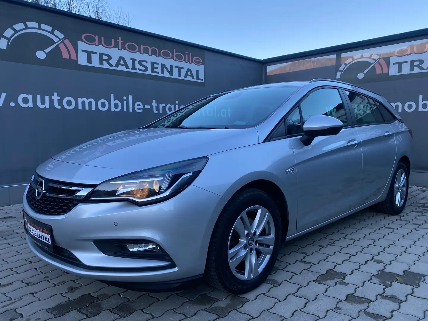 Opel Astra ST 1,6 CDTI Ecotec Edition St./St. Silber - 1