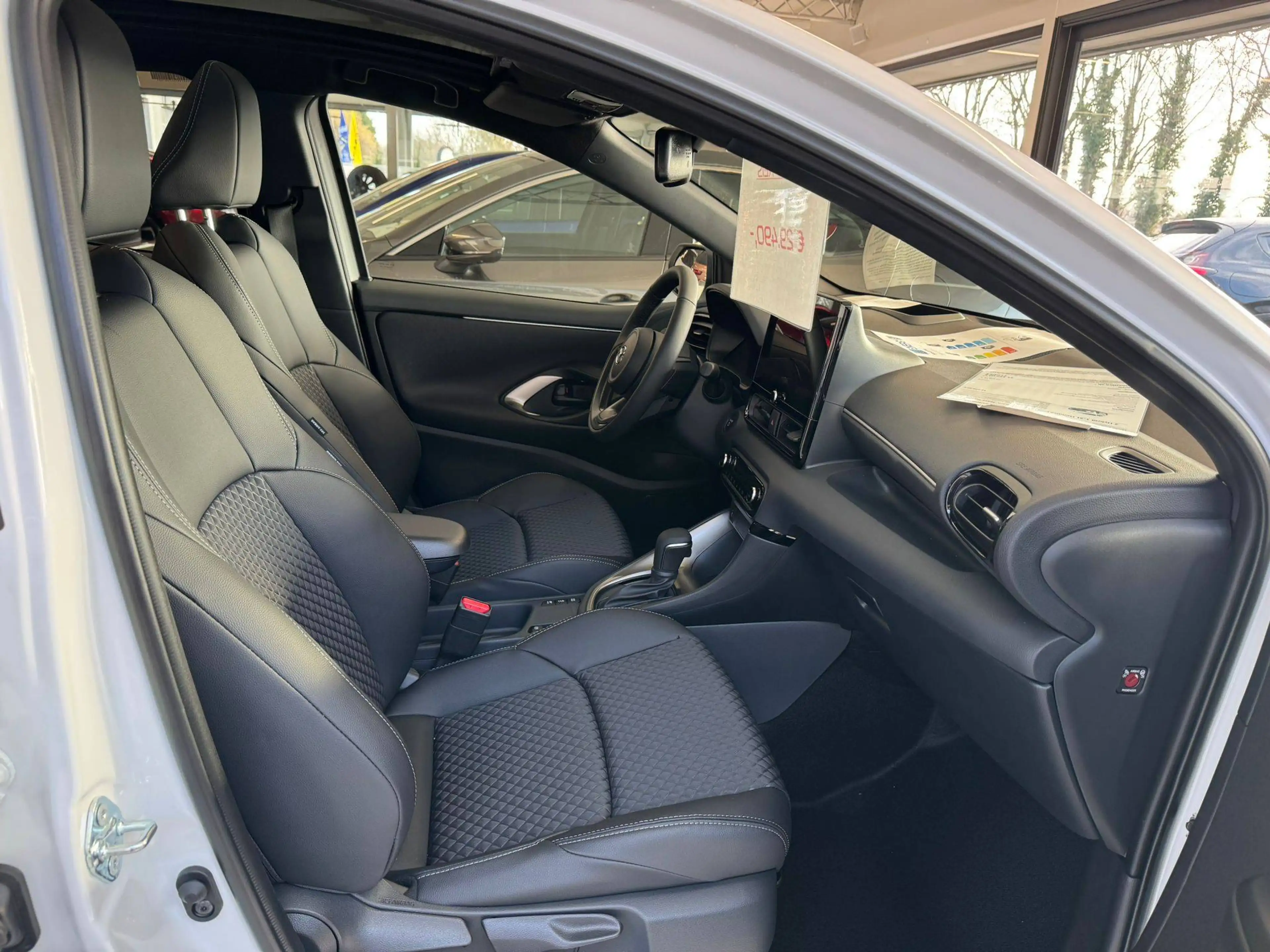 Mazda 2 Hybrid 1.5L Homura Plus 116 PS *Pano*Navi*Kamera*T — photo 12
