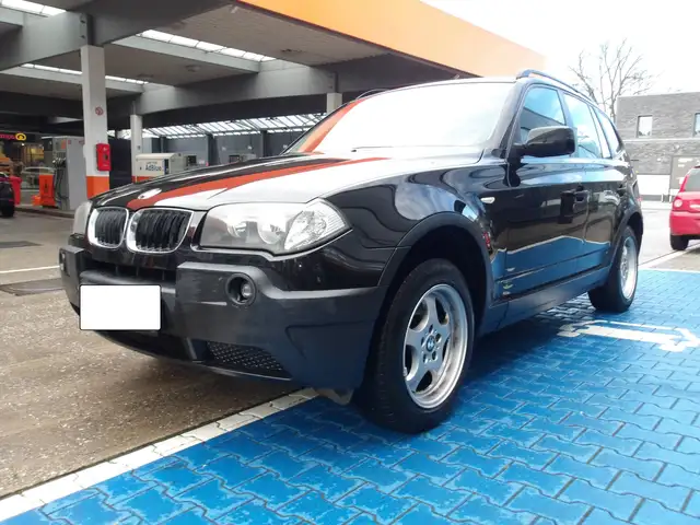 BMW X3 2.0d 2-Hand  Allrad, Panoramadach+AHK