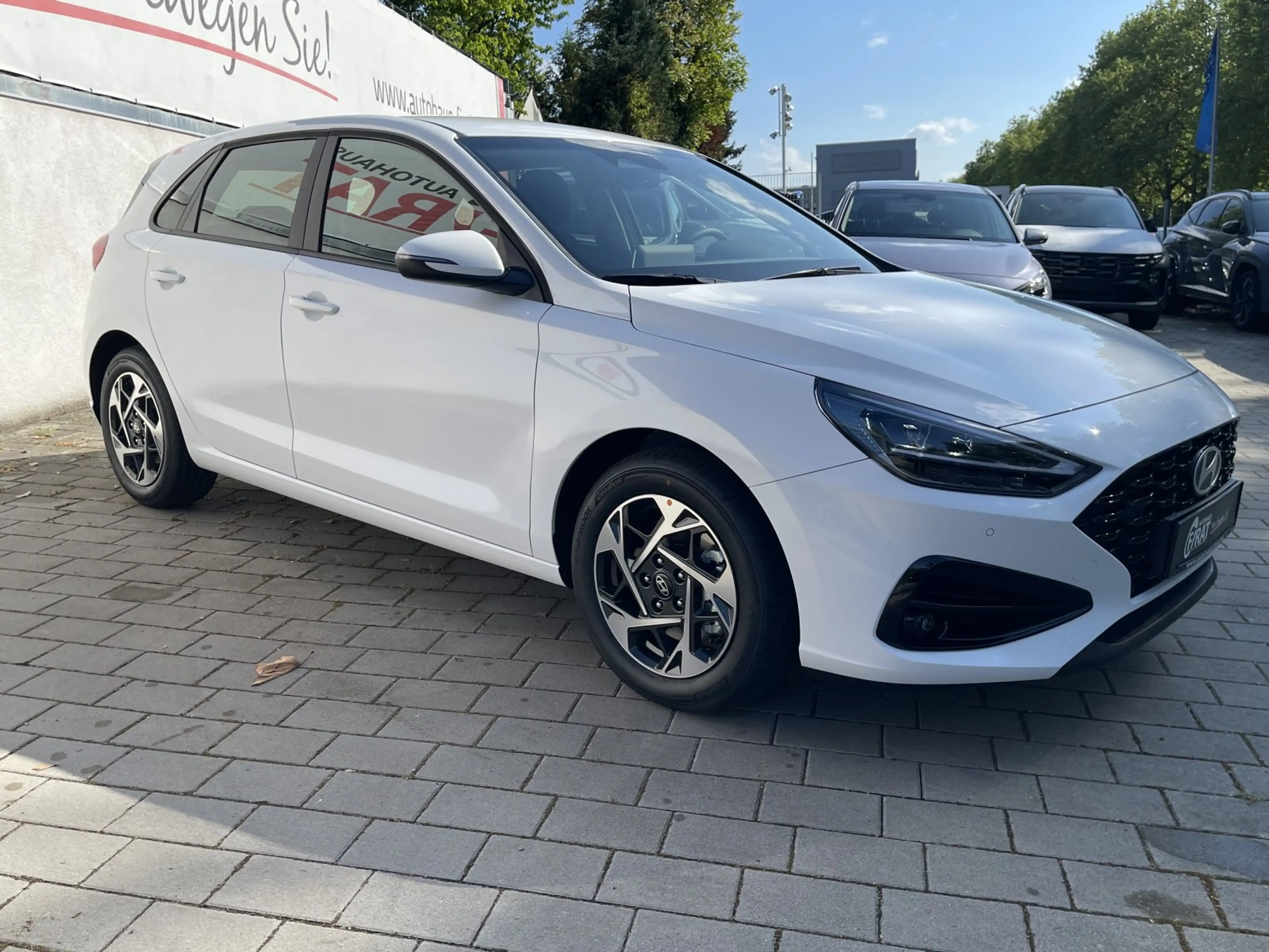 Hyundai i30 1,0 T-Gdi LED/NAVI/KAMERA — photo 2