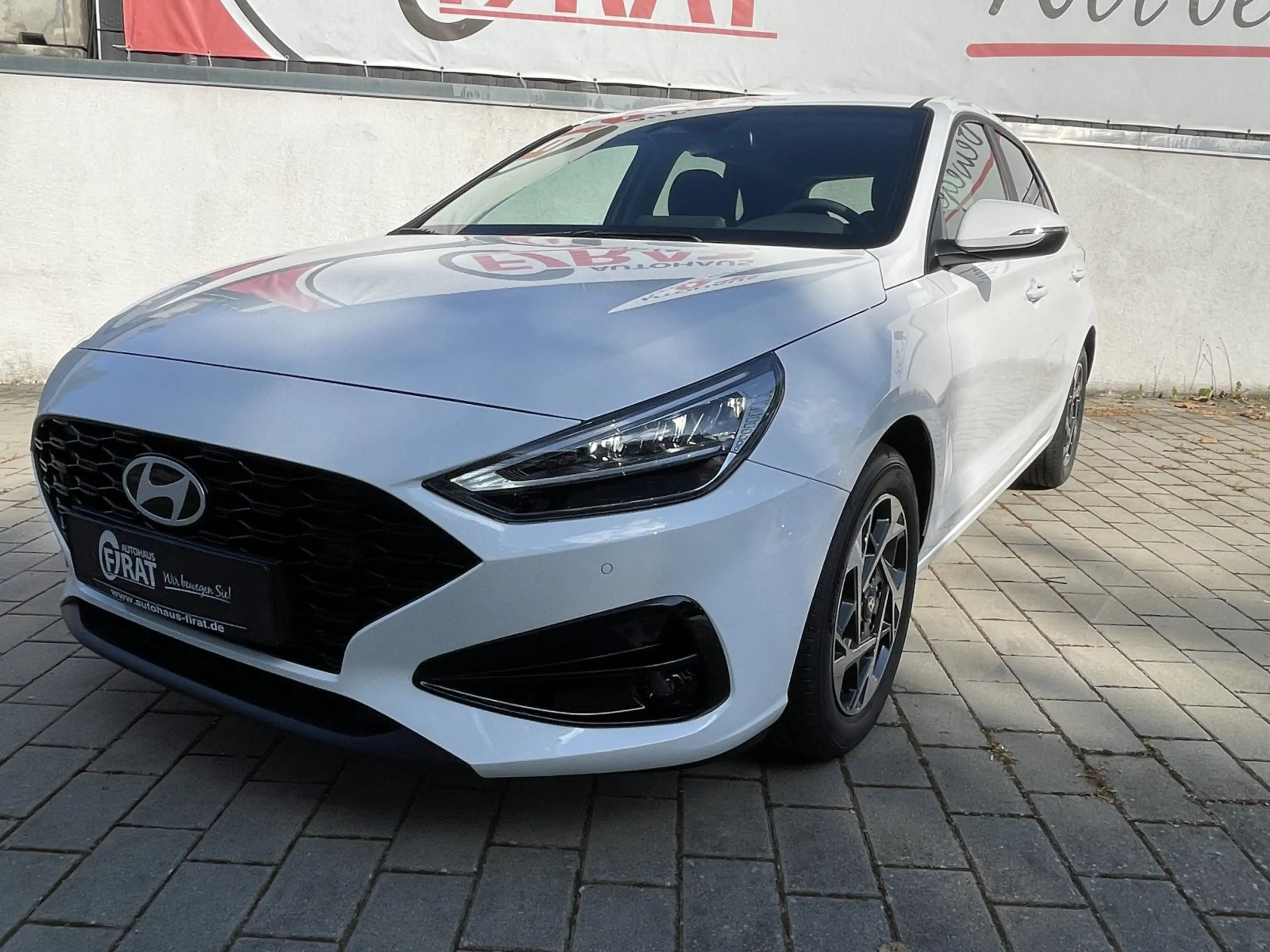 Hyundai i30 1,0 T-Gdi LED/NAVI/KAMERA — photo 11