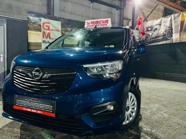 Opel Combo Life 1.2T GPS - Airco - Camera - Double portes lat