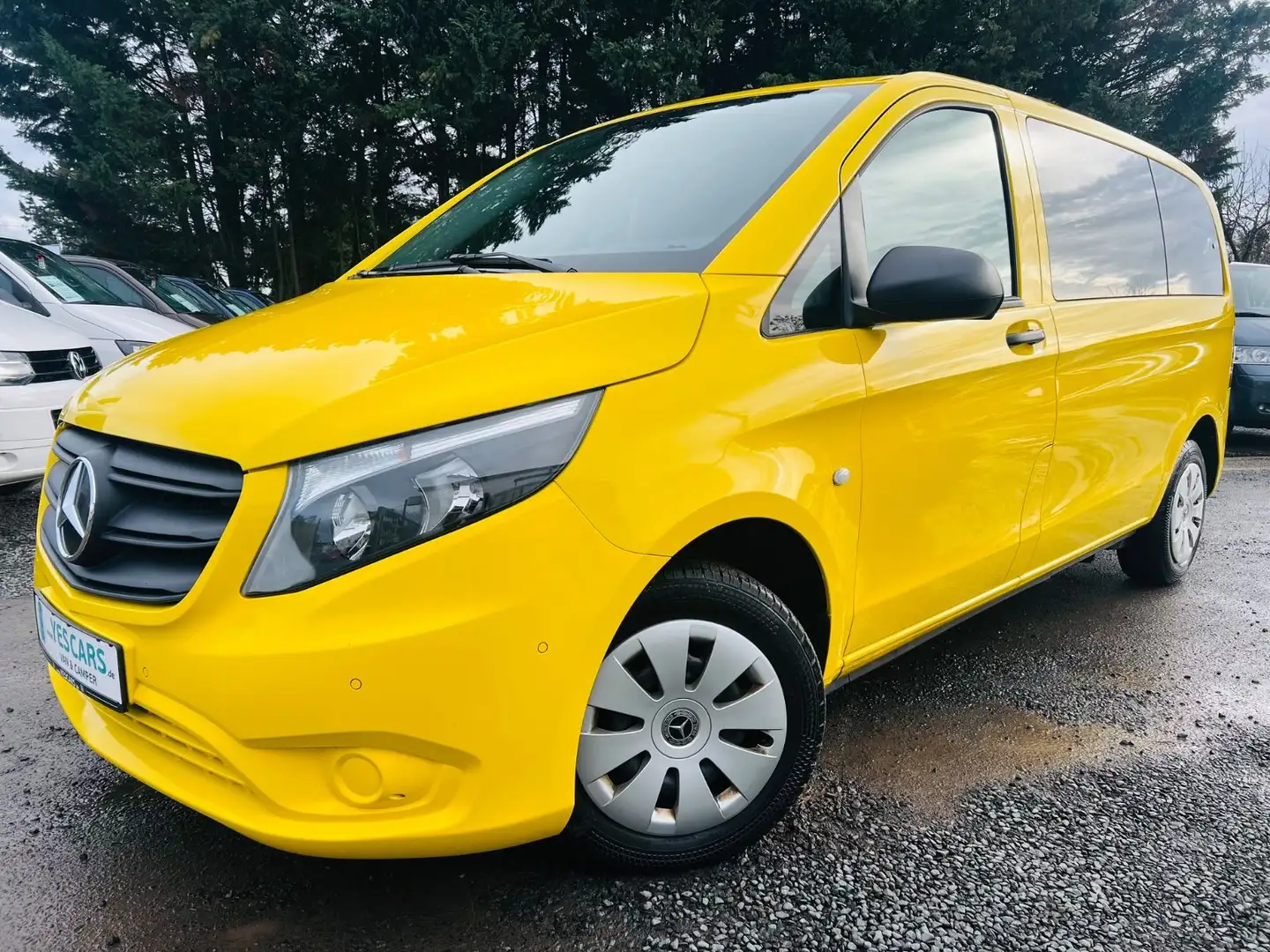 Mercedes-Benz Vito Tourer CDI Pro/Liege Paket/AHK/Scheckheft Jaune - 1