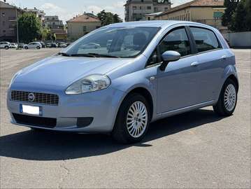Grande Punto 2005 5p 1.4 BENZ // unico proprietari