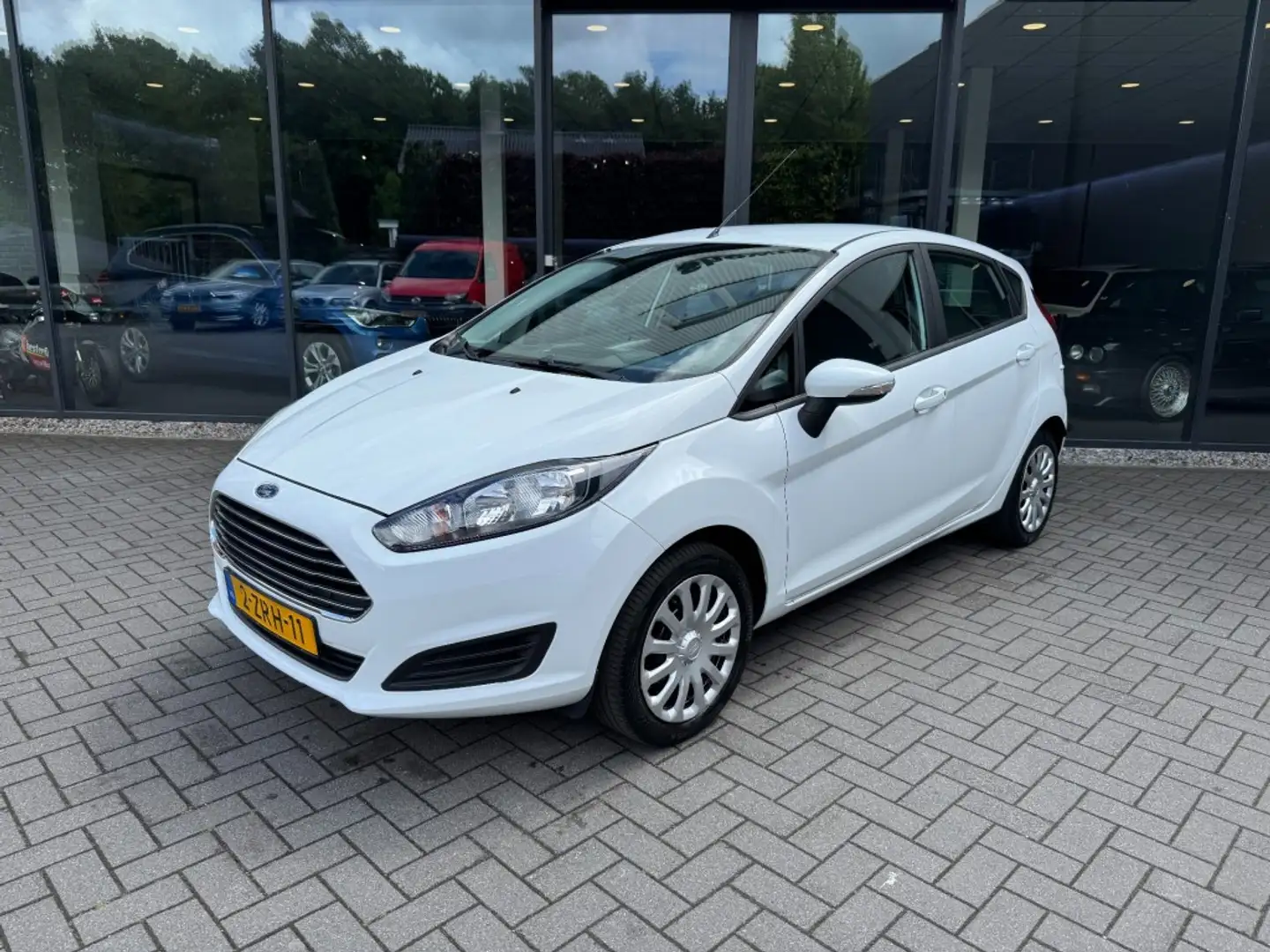 Ford Fiesta 1.0 STYLE,Navi,Airco,Multi Stuur,Elekt Pakket, Dea Bianco - 1
