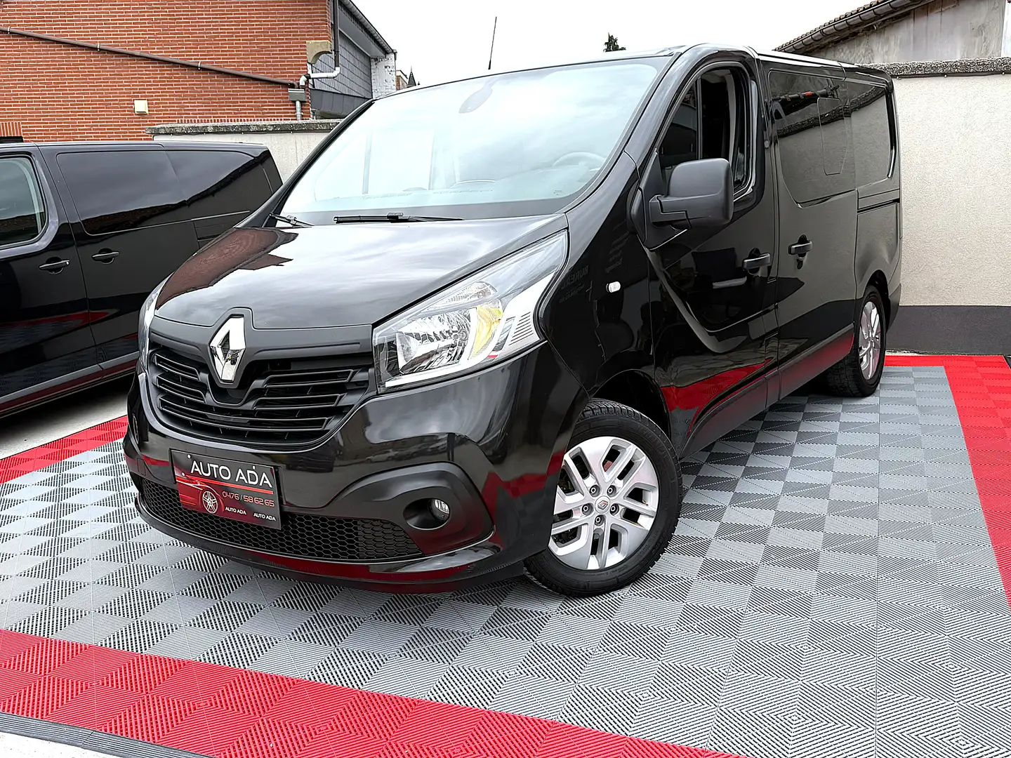 Renault Trafic Passenger 1.6 dCi--DOUBLE CAB--6 PLACES-- Nero - 2