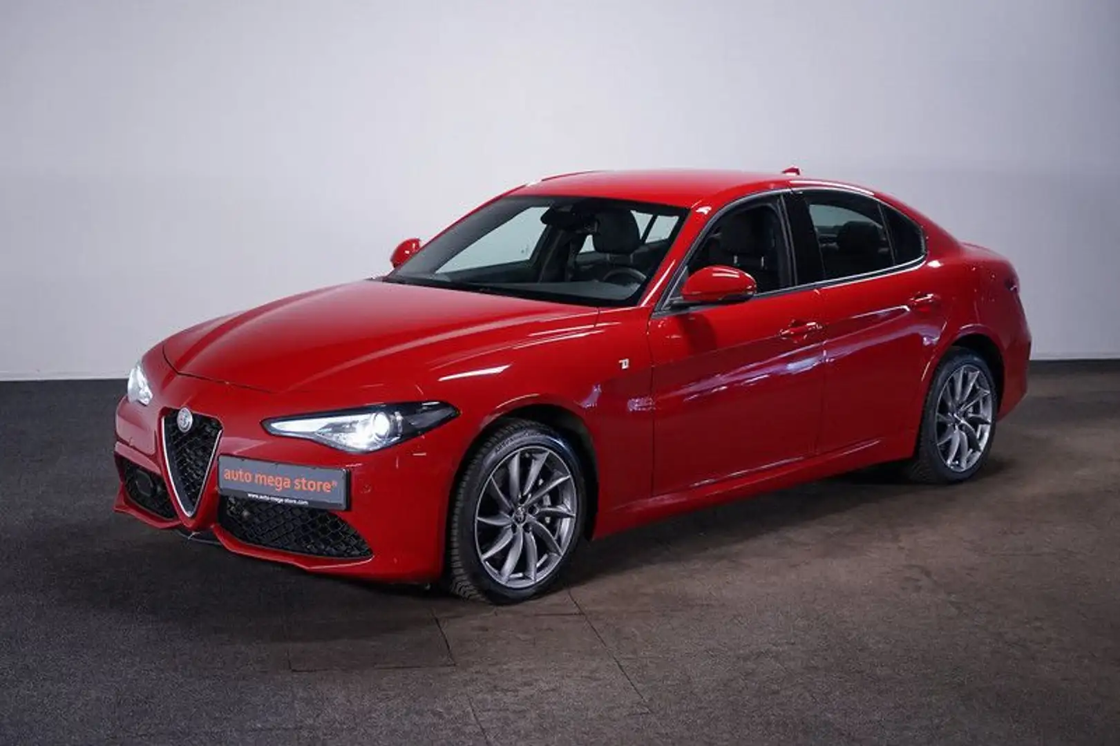 Alfa Romeo Giulia 2.0 Turbo TI Q4 AT8*Kamera*Assistenz-P*Bi Червоний - 1