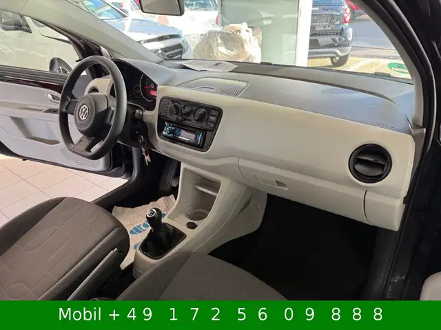 Volkswagen Up! view 12