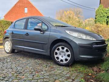 207 1.4i 16v Premium Pack