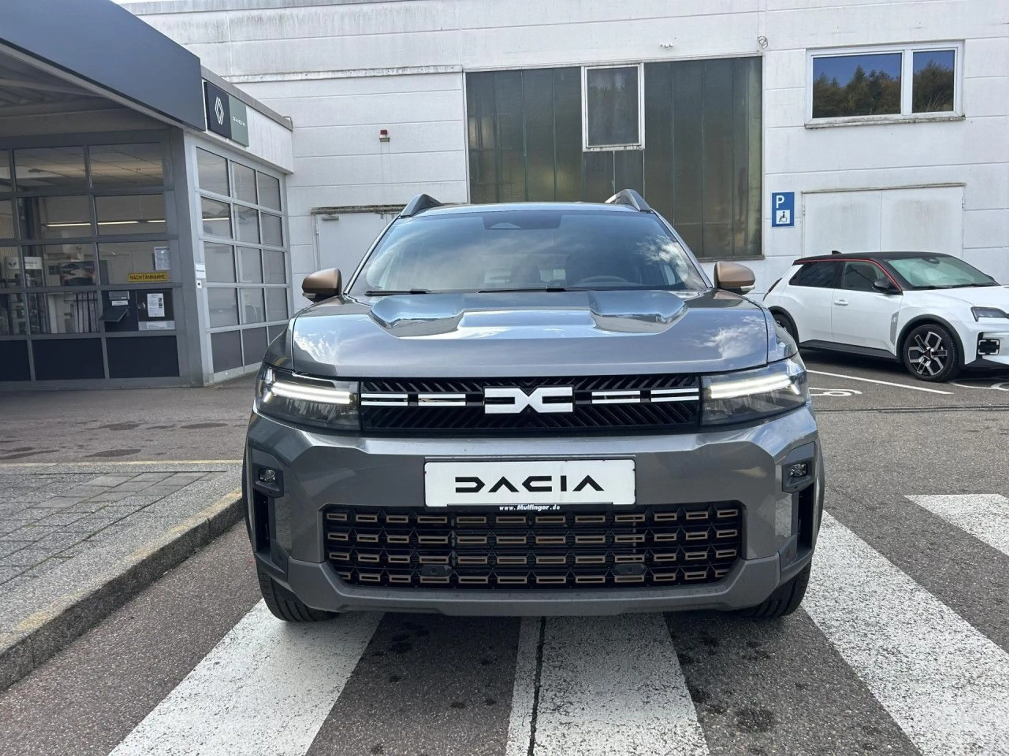 Dacia Bigster Extreme HYBRID 155 NAVI LED KAMERA Klima — photo 8