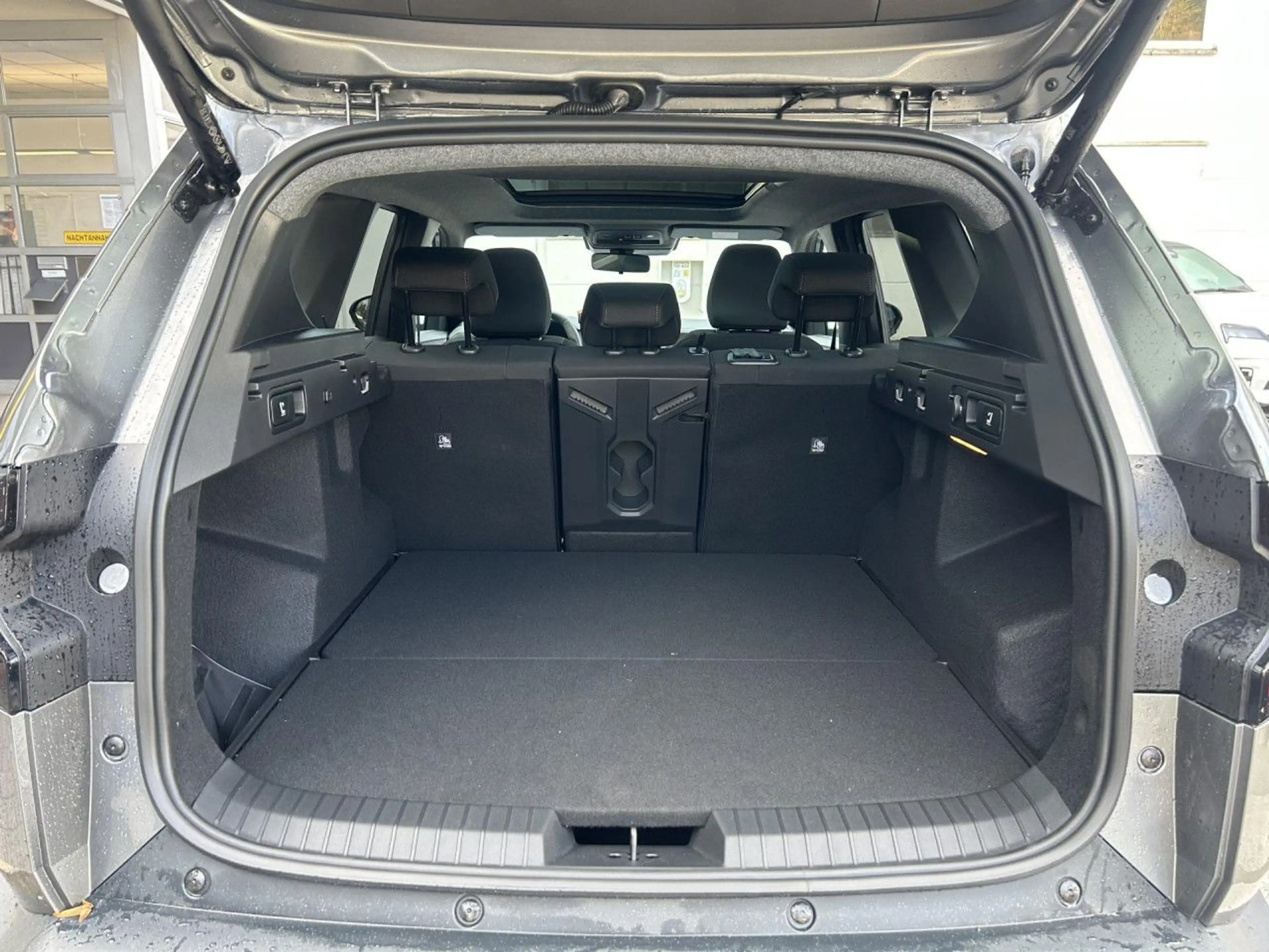 Dacia Bigster Extreme HYBRID 155 NAVI LED KAMERA Klima — photo 10