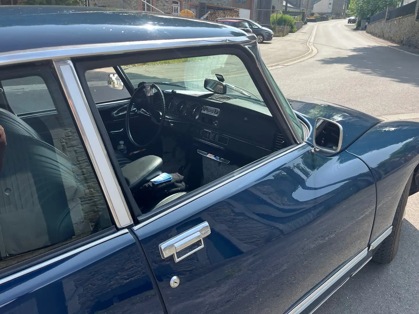 Citroen DS DS20 Pallas Blue - 2