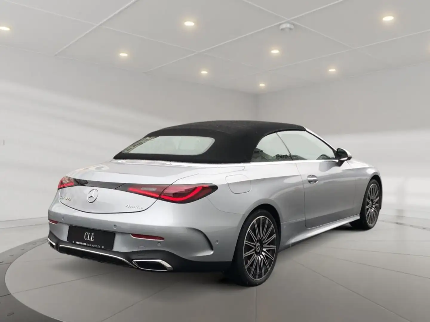 Mercedes-Benz CLE 300 4MATIC Cabriolet +MBUX+AMG+Navi+AHK+ACC Silber - 2