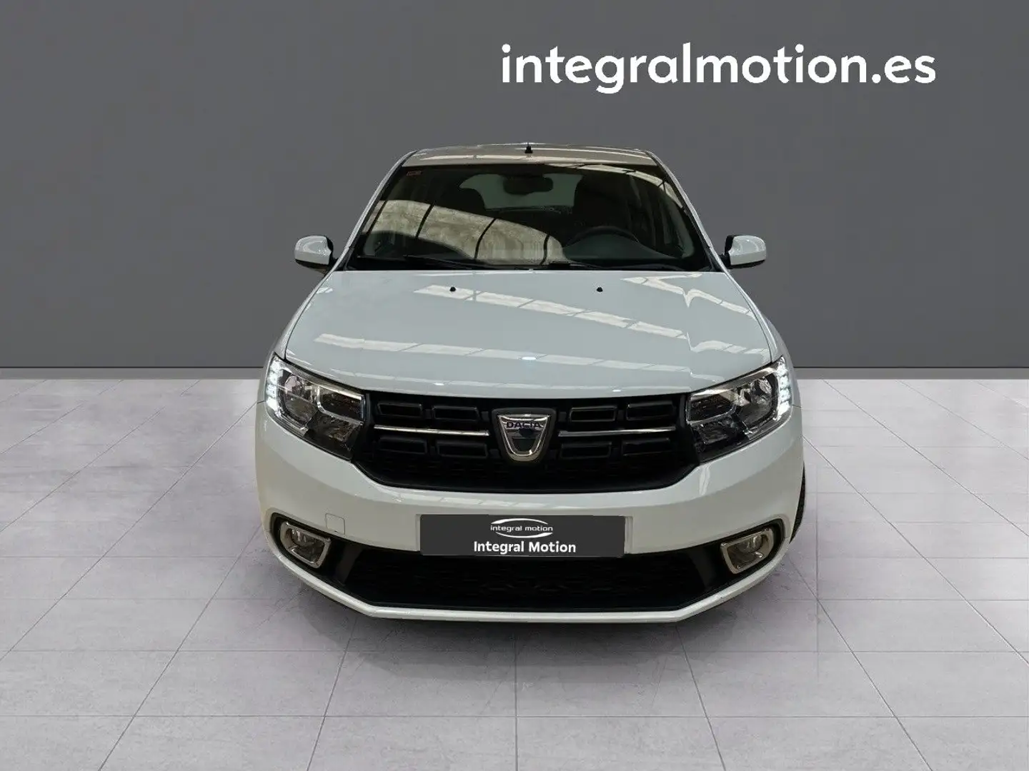 Dacia Sandero 1.0 Laureate 55kW Fehér - 2