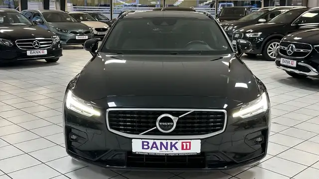 Volvo V60 Kombi R Design TÜV&AU neu&Garantie