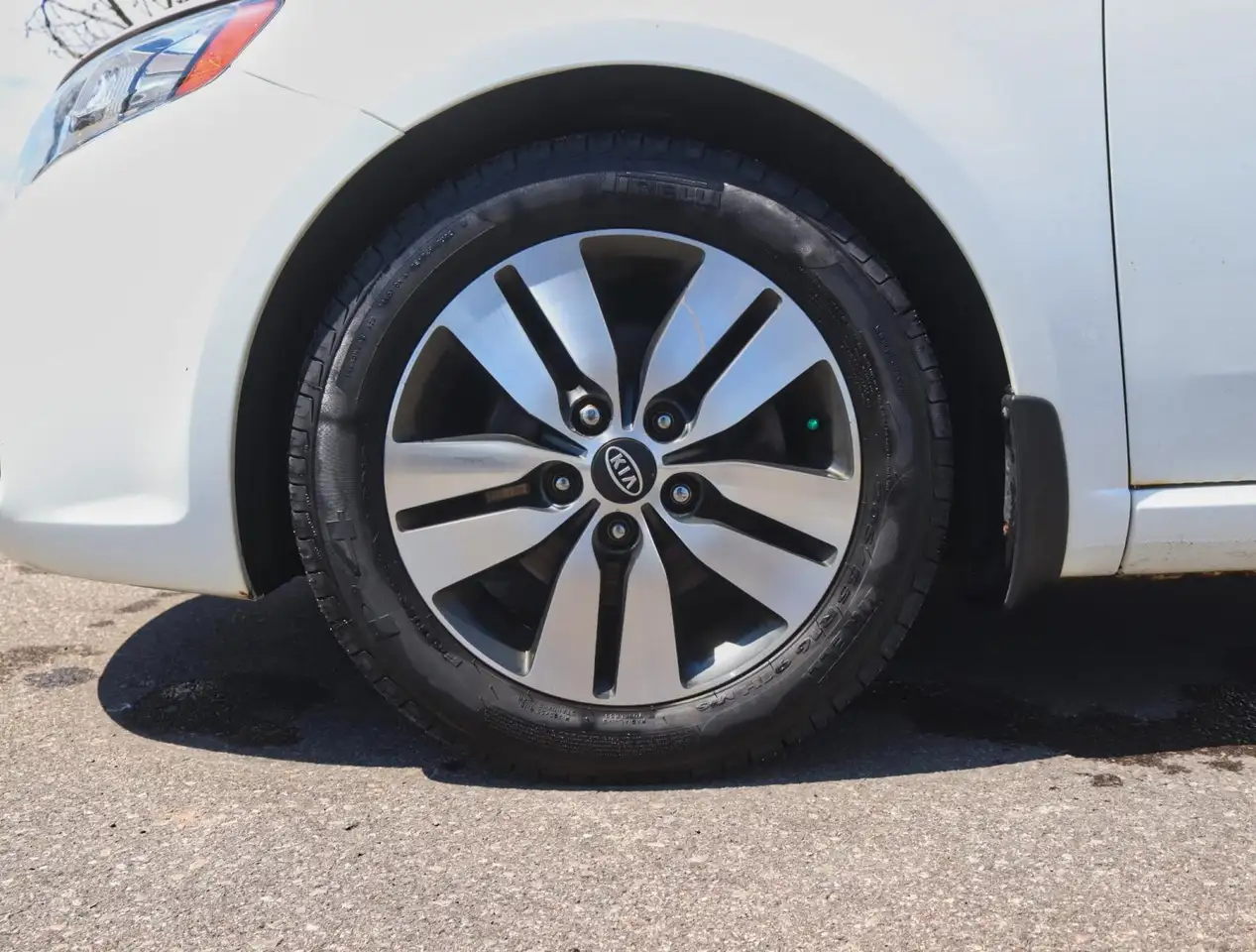 Kia Forte снимка Kia Forte
