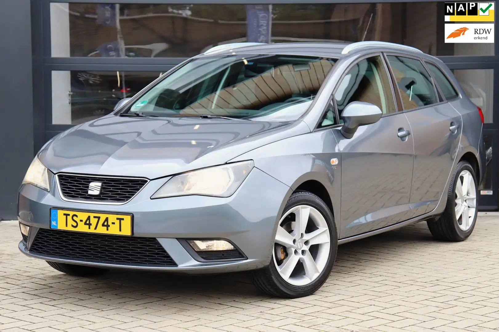 SEAT Ibiza ST 1.2 TSI Style 105 PK | Airco | Cruise control | Grijs - 1