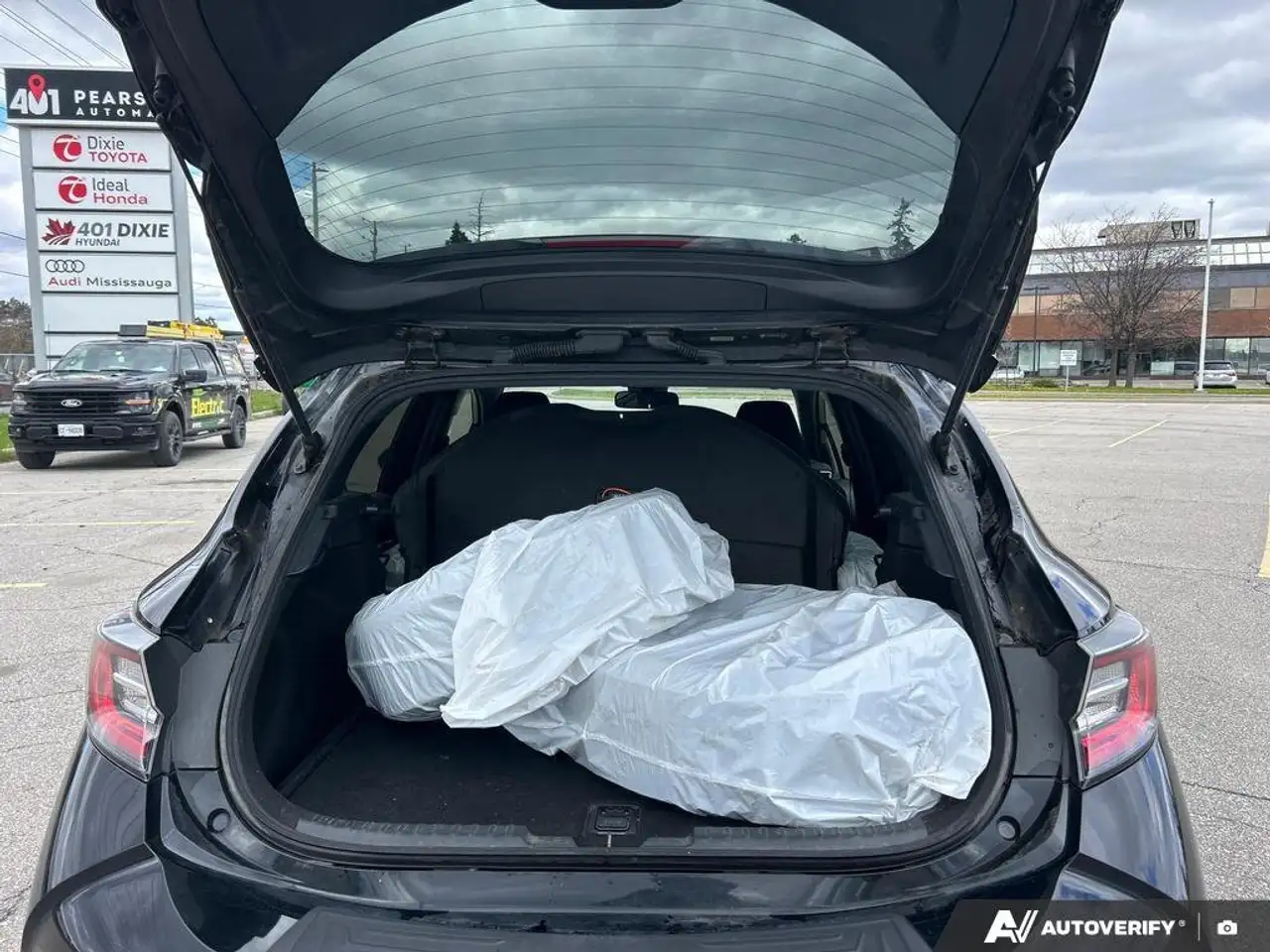 Toyota Corolla снимка Toyota Corolla