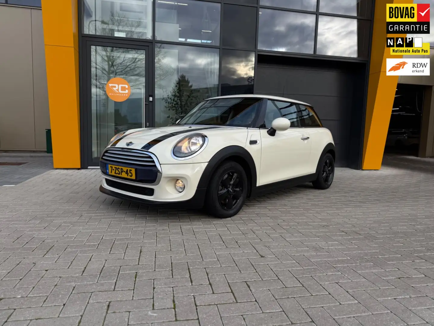 MINI Cooper Mini 1.5 Weiß - 1