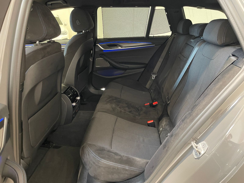 BMW 520 d Touring M Sport *FACELIFT*1.Hand*H&K*R-CAM* — photo 15