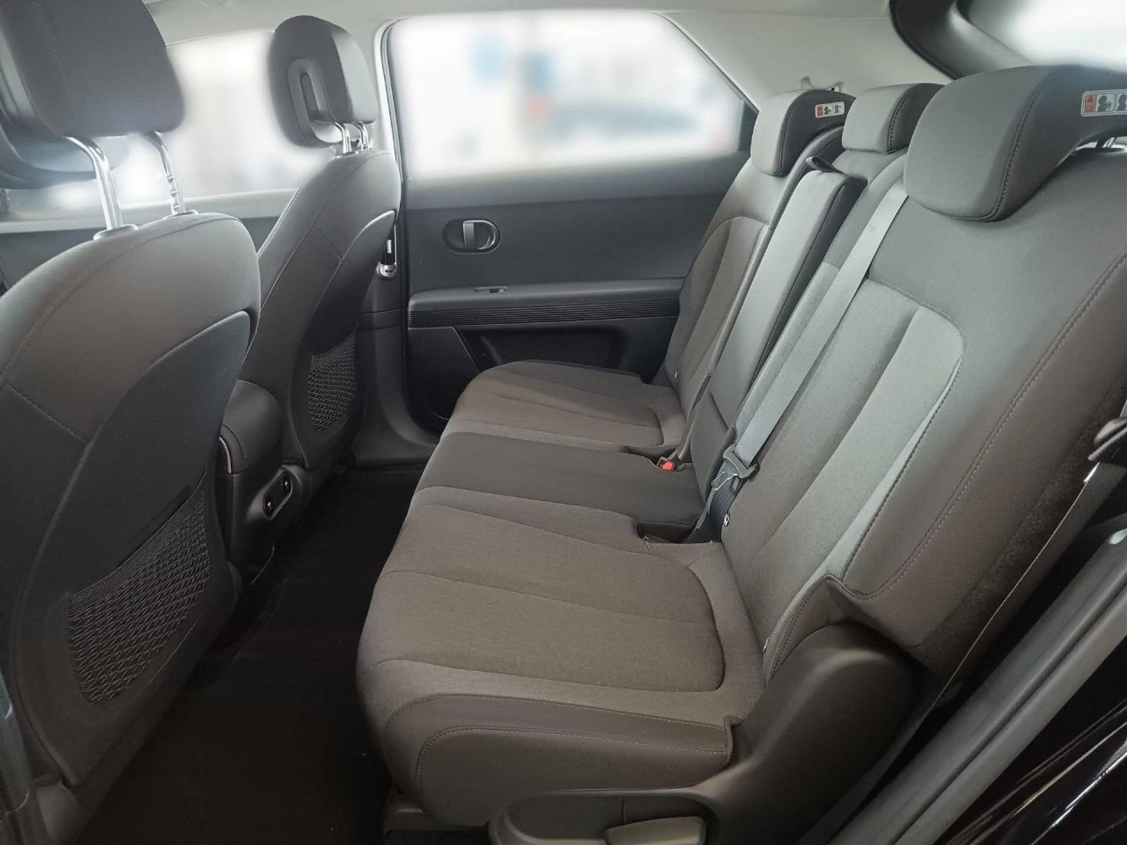 Hyundai IONIQ 5 MY25 84 kWh 2WD DYNAMIQ E-HECKKLAPPE Navi — photo 13