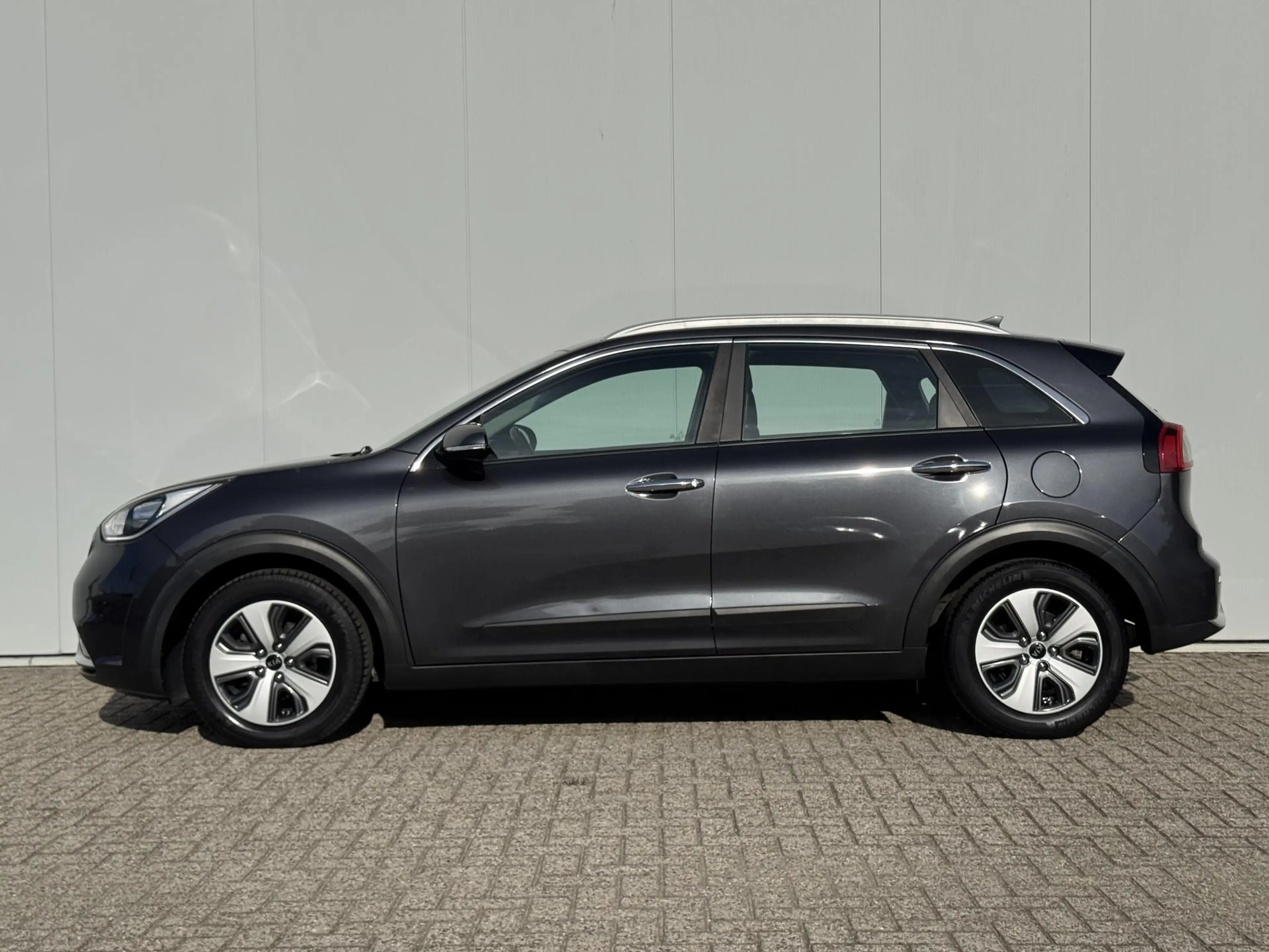 Kia Niro 1.6 GDi Hybrid DynamicLine | achteruitrijcamera | — photo 8