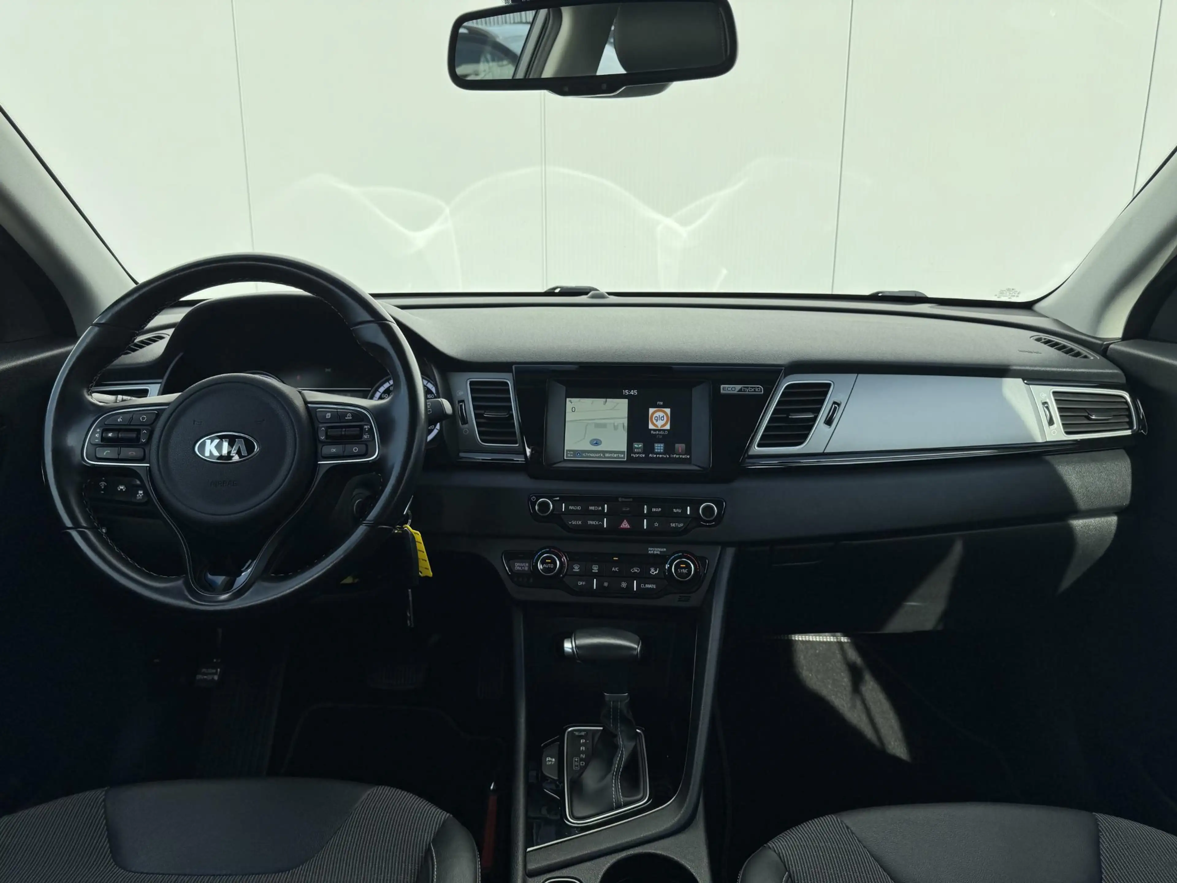 Kia Niro 1.6 GDi Hybrid DynamicLine | achteruitrijcamera | — photo 14