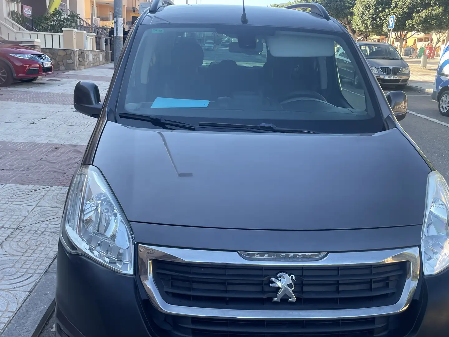 Peugeot Partner Furgón 1.6HDI Confort Pack L1 115 - 1