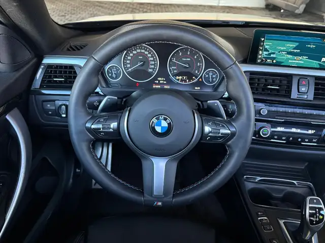 BMW 4 Series view 10
