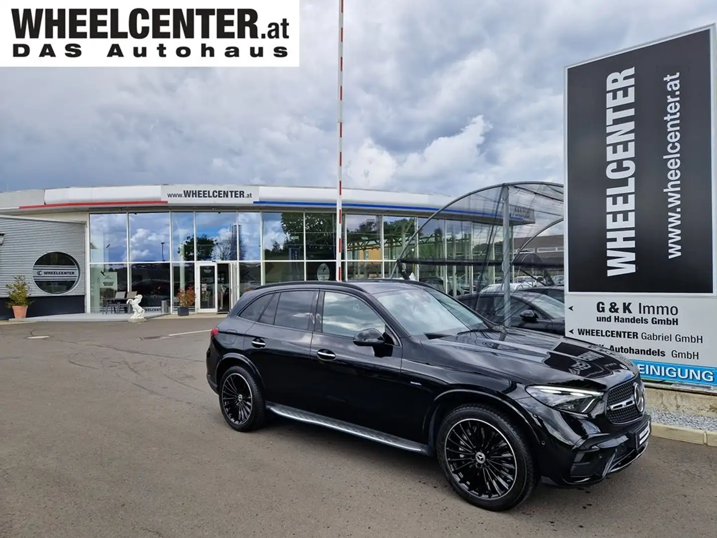 Mercedes-Benz GLC 220 d 4Matic * AMG-LINE * DIGITAL LIGHT * 360° KAM. Zwart - 1