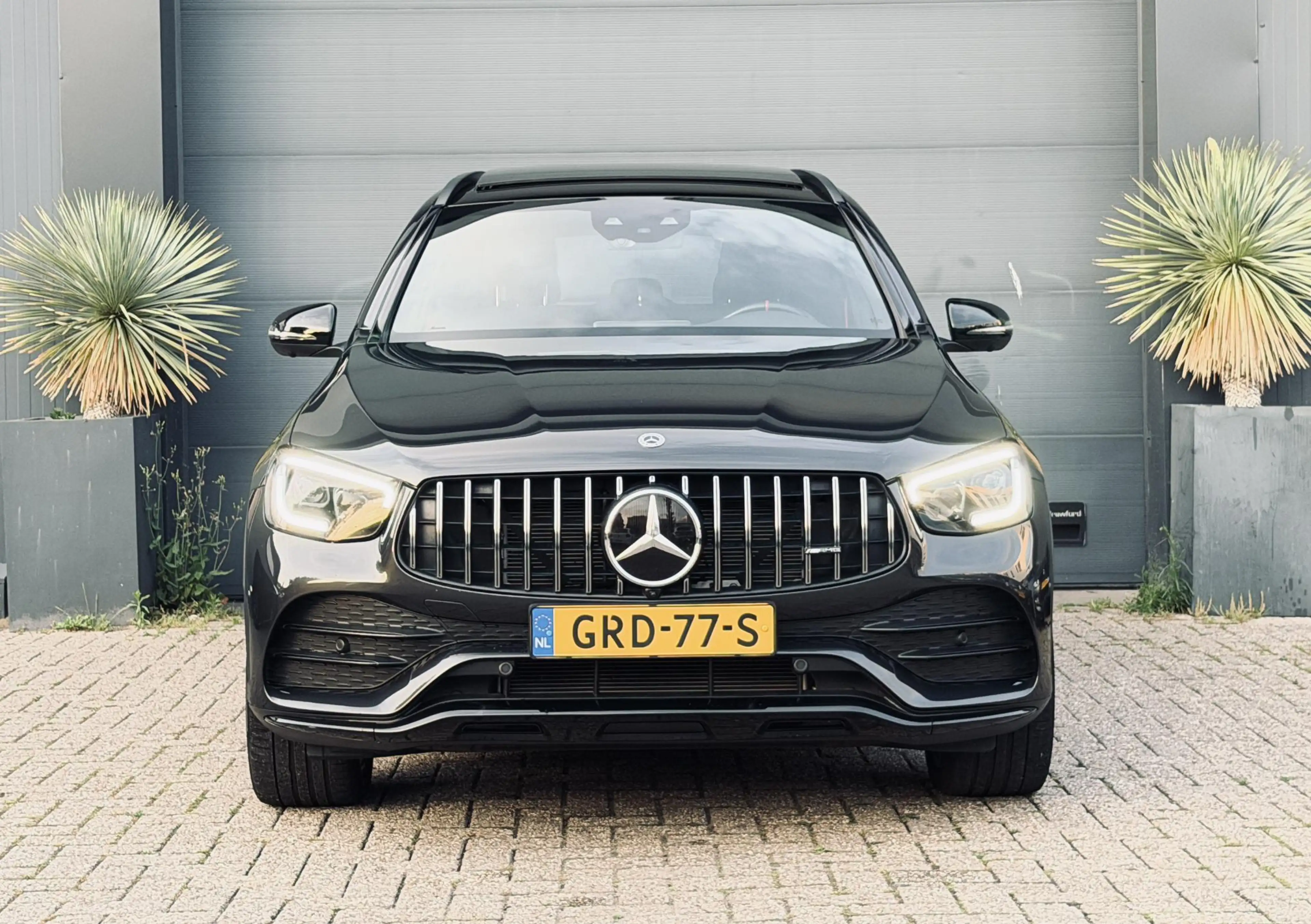 Mercedes-Benz GLC 43 AMG 4MATIC Premium Plus — photo 2