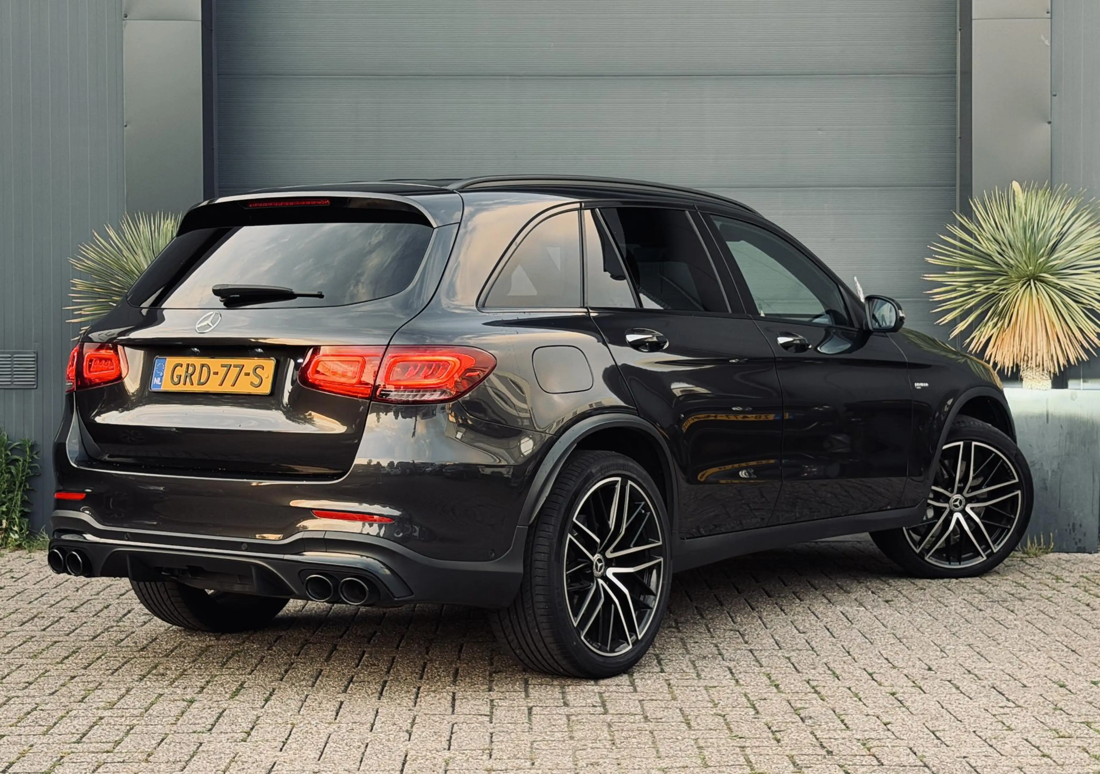 Mercedes-Benz GLC 43 AMG 4MATIC Premium Plus — photo 15