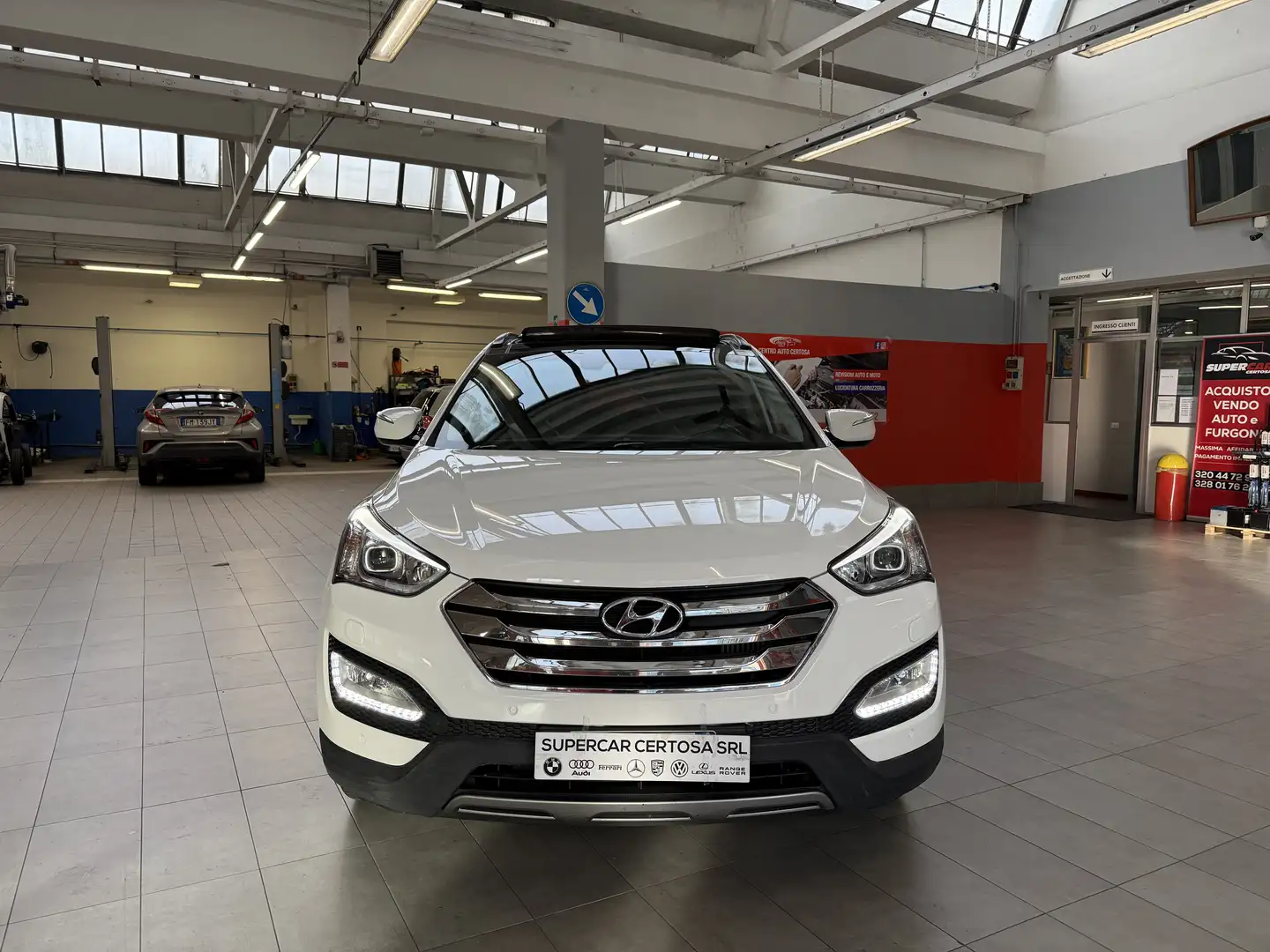 Hyundai SANTA FE 2.2 crdi SPORT 4wd 7 POSTI Blanc - 2