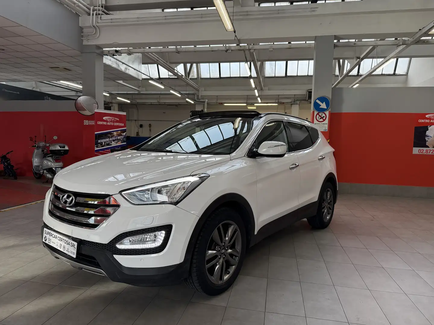Hyundai SANTA FE 2.2 crdi SPORT 4wd 7 POSTI Blanc - 1