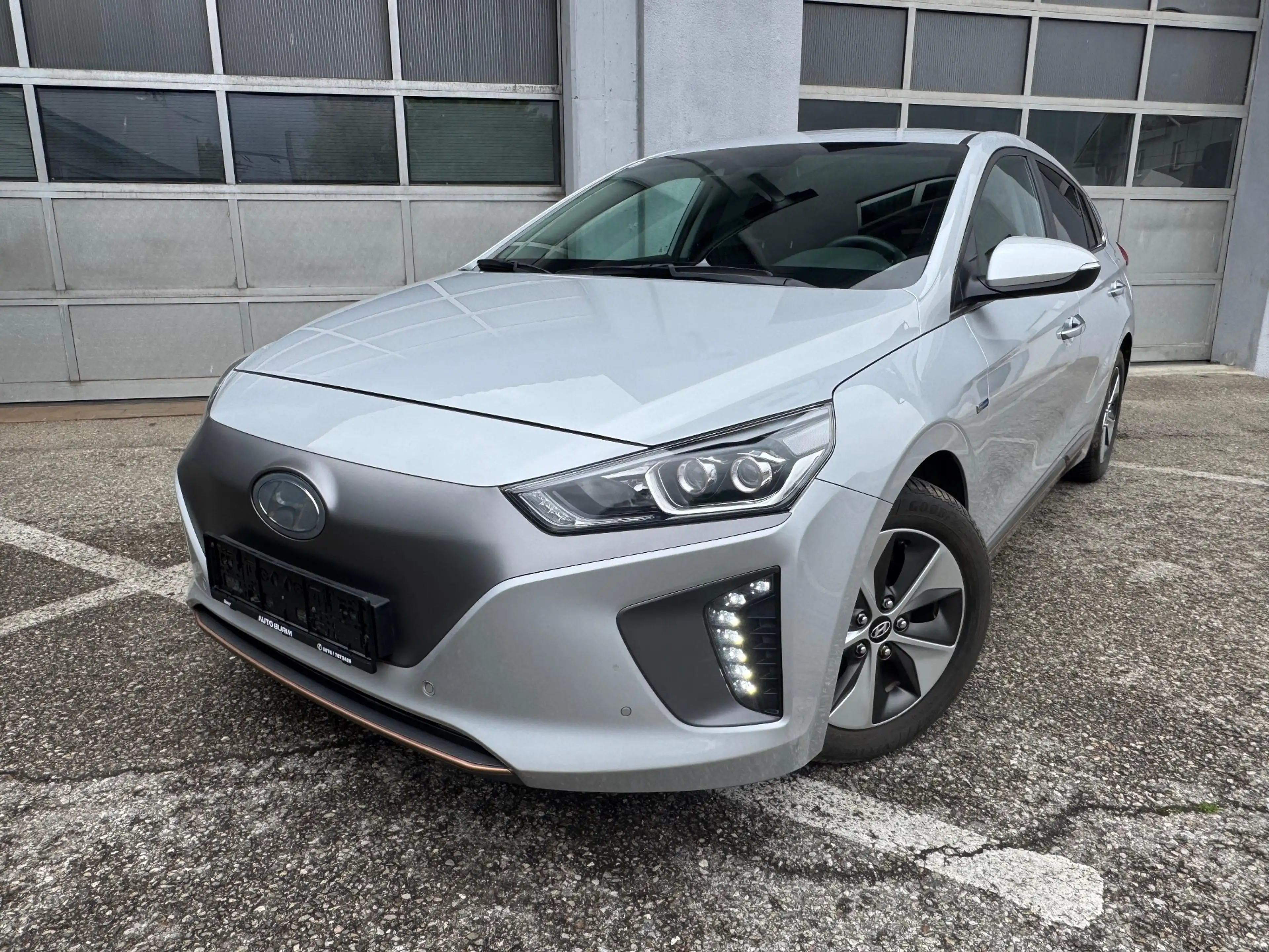 Hyundai IONIQ Aut. Elektro Navi/CarPlay