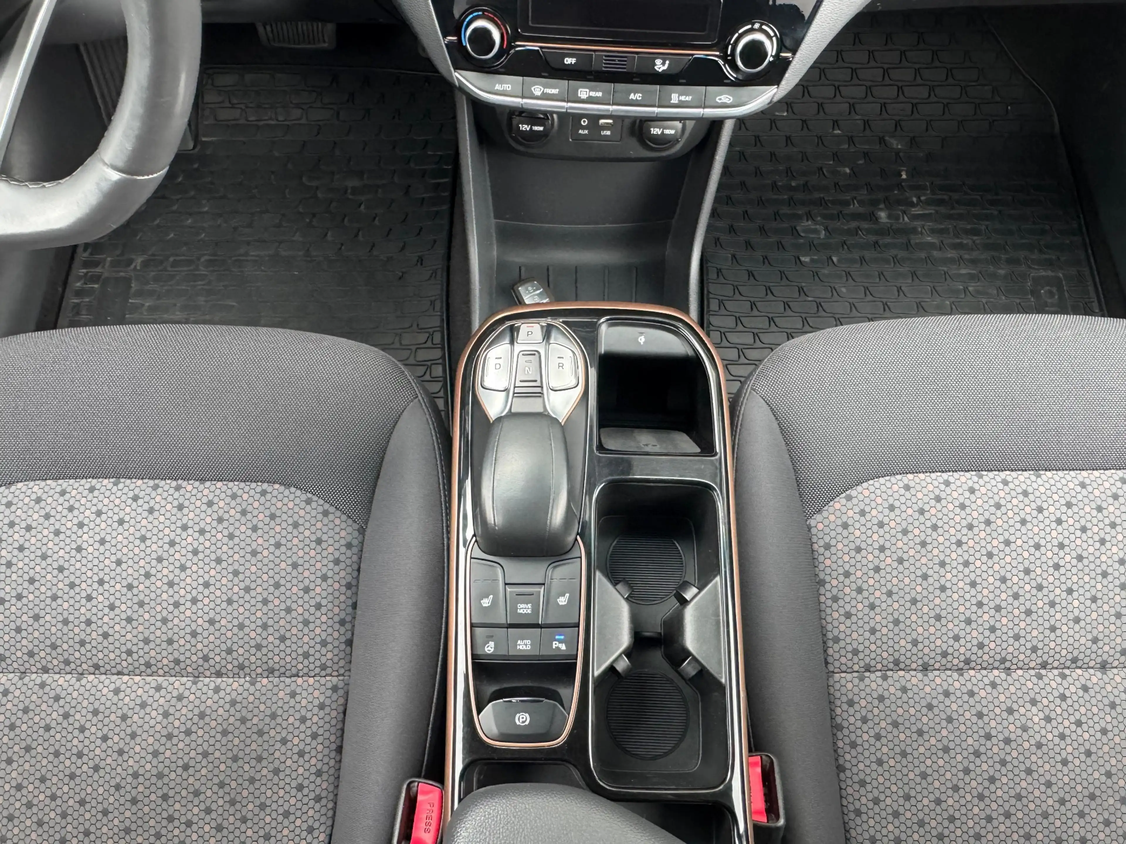 Hyundai IONIQ Aut. Elektro Navi/CarPlay — photo 13