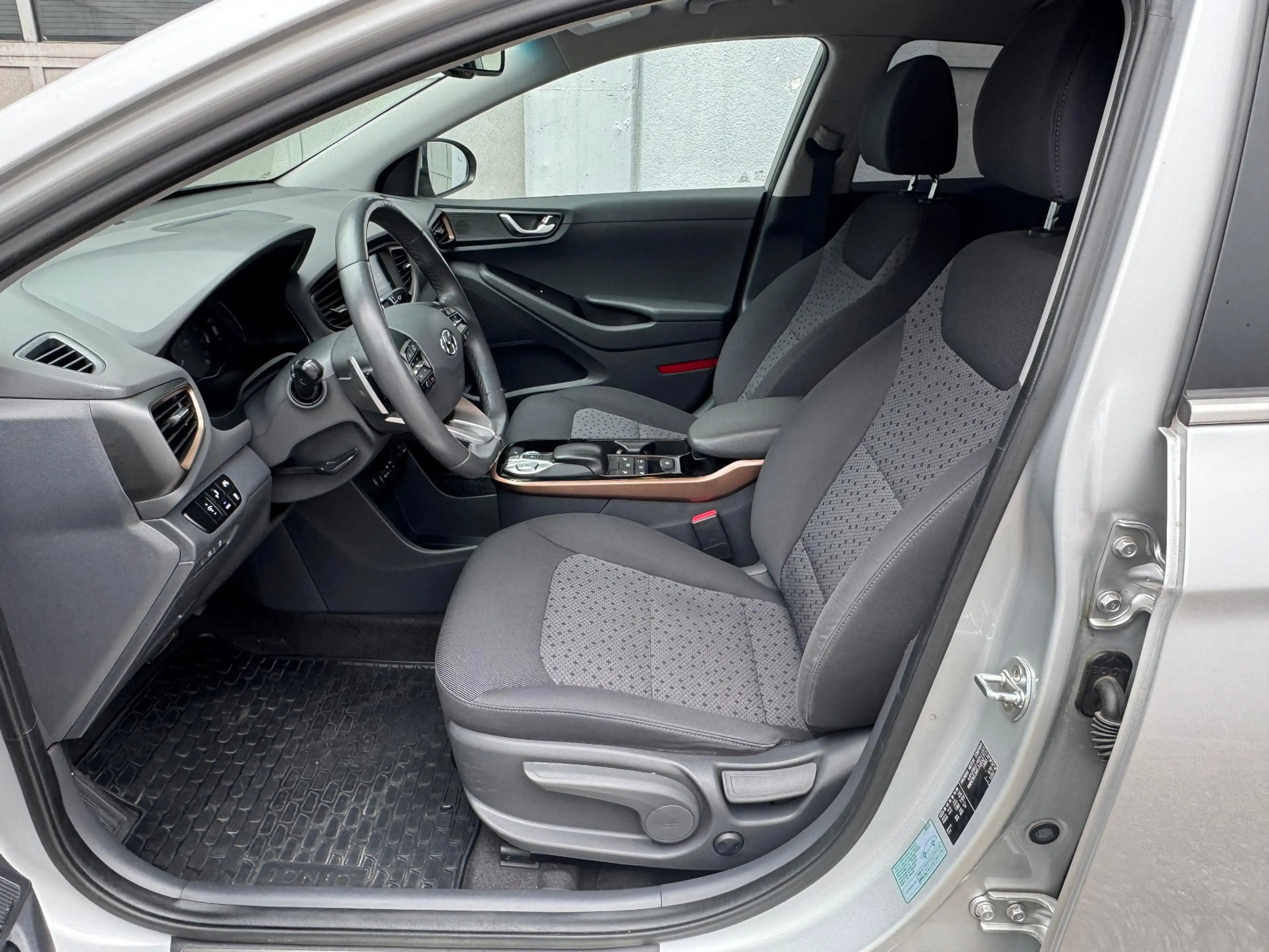 Hyundai IONIQ Aut. Elektro Navi/CarPlay — photo 14