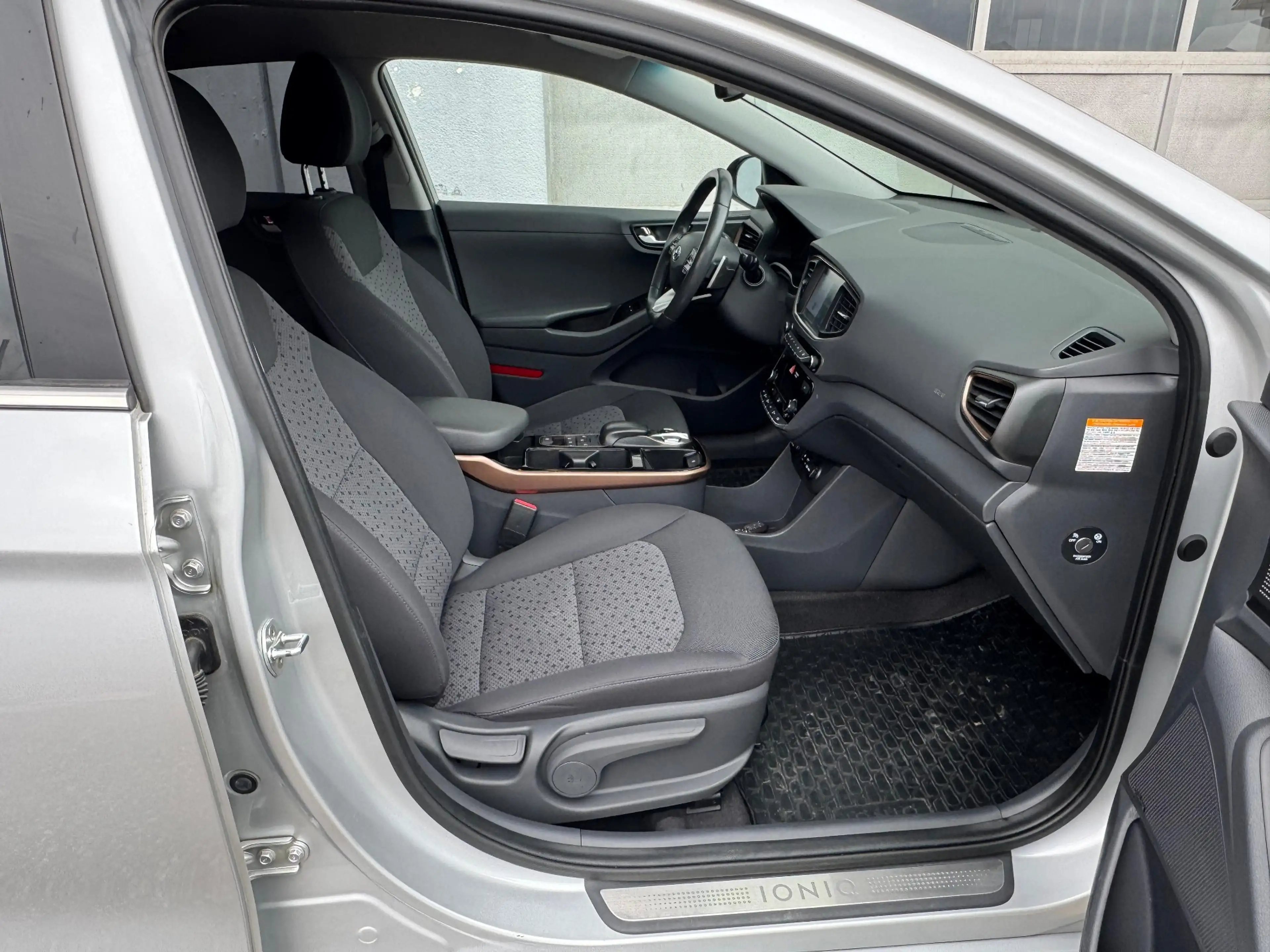 Hyundai IONIQ Aut. Elektro Navi/CarPlay — photo 15