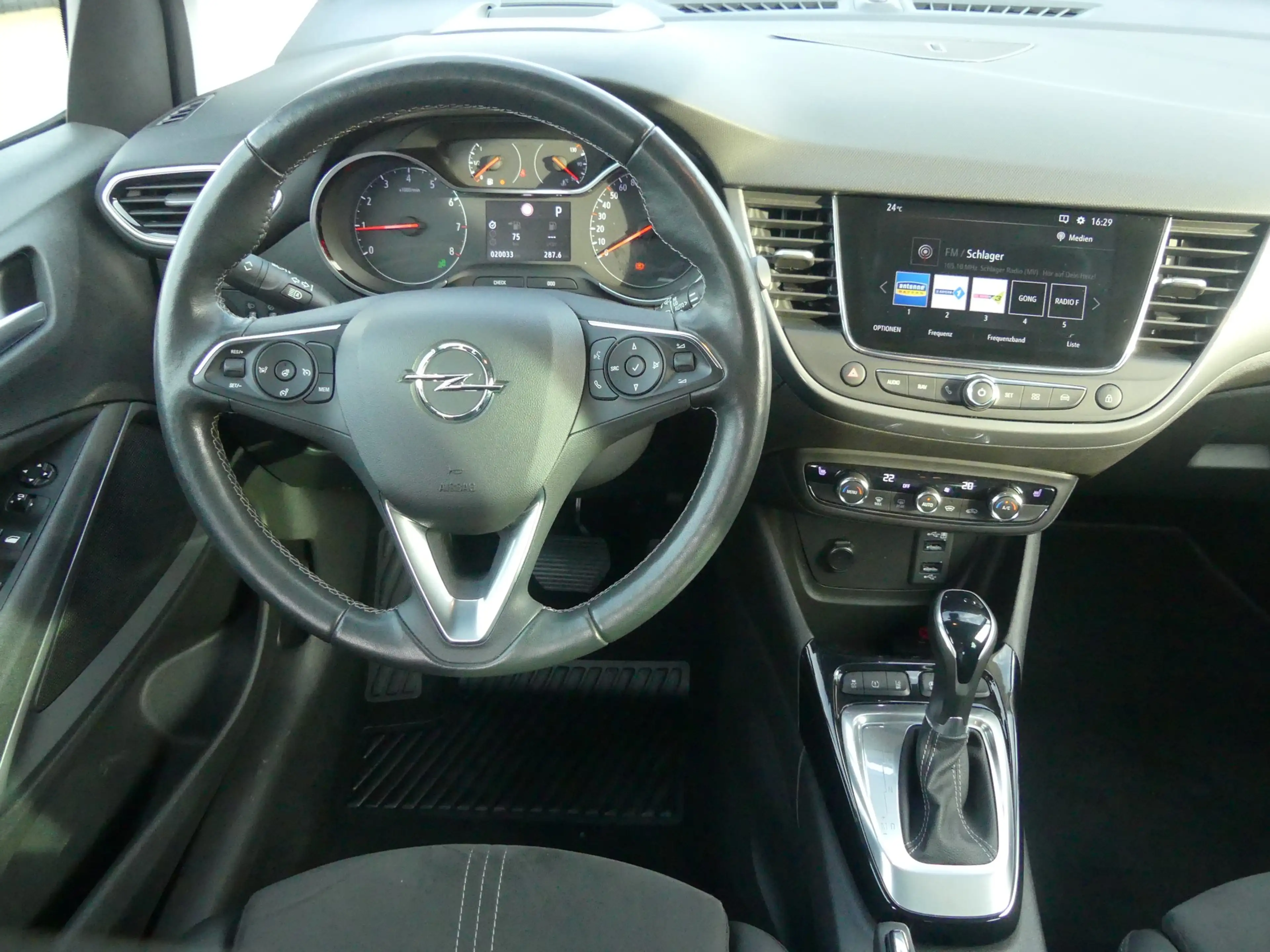 Opel Crossland 1.2 Ultimate LED Navi Head-Up Kamera — photo 10