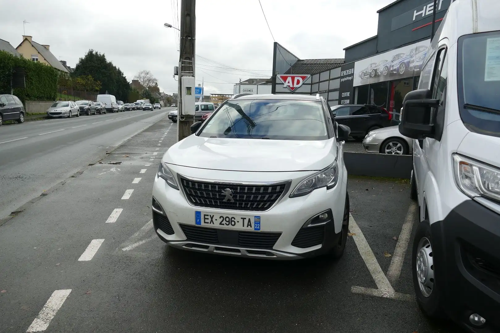 Peugeot 3008 1.2 PURETECH 130CH ALLURE S\u0026S Wit - 1