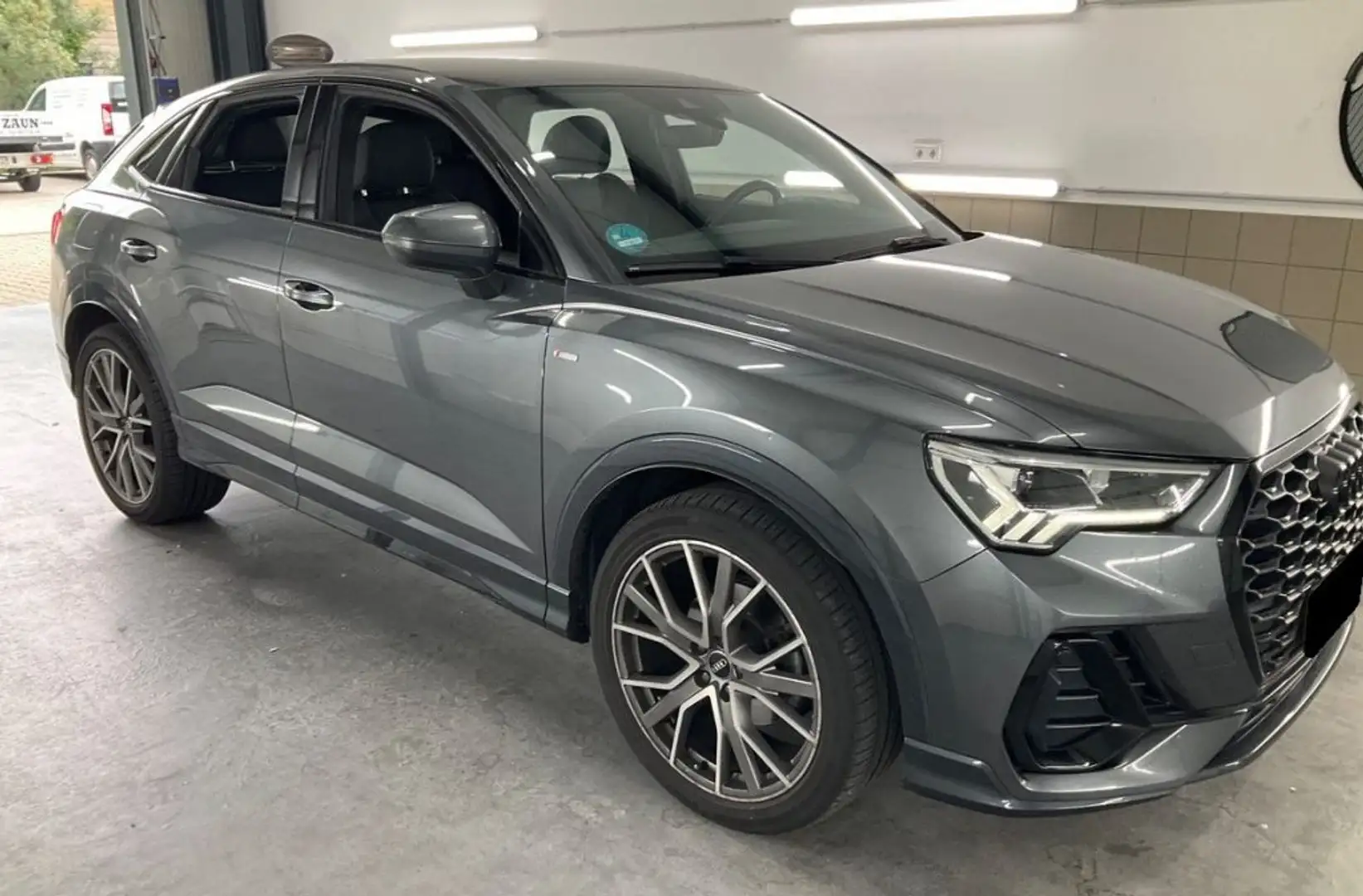 Audi Q3 SPB 35 TFSI FULL S line Daytona s-line SPORTBACK Grigio - 2