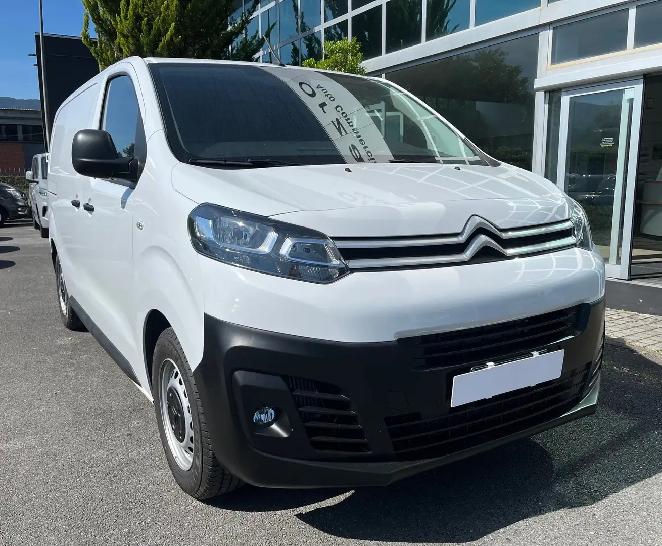 Citroen Jumpy M 2.0 BlueHDi 144 cv EAT8 Autom. - KM0 Weiß - 1