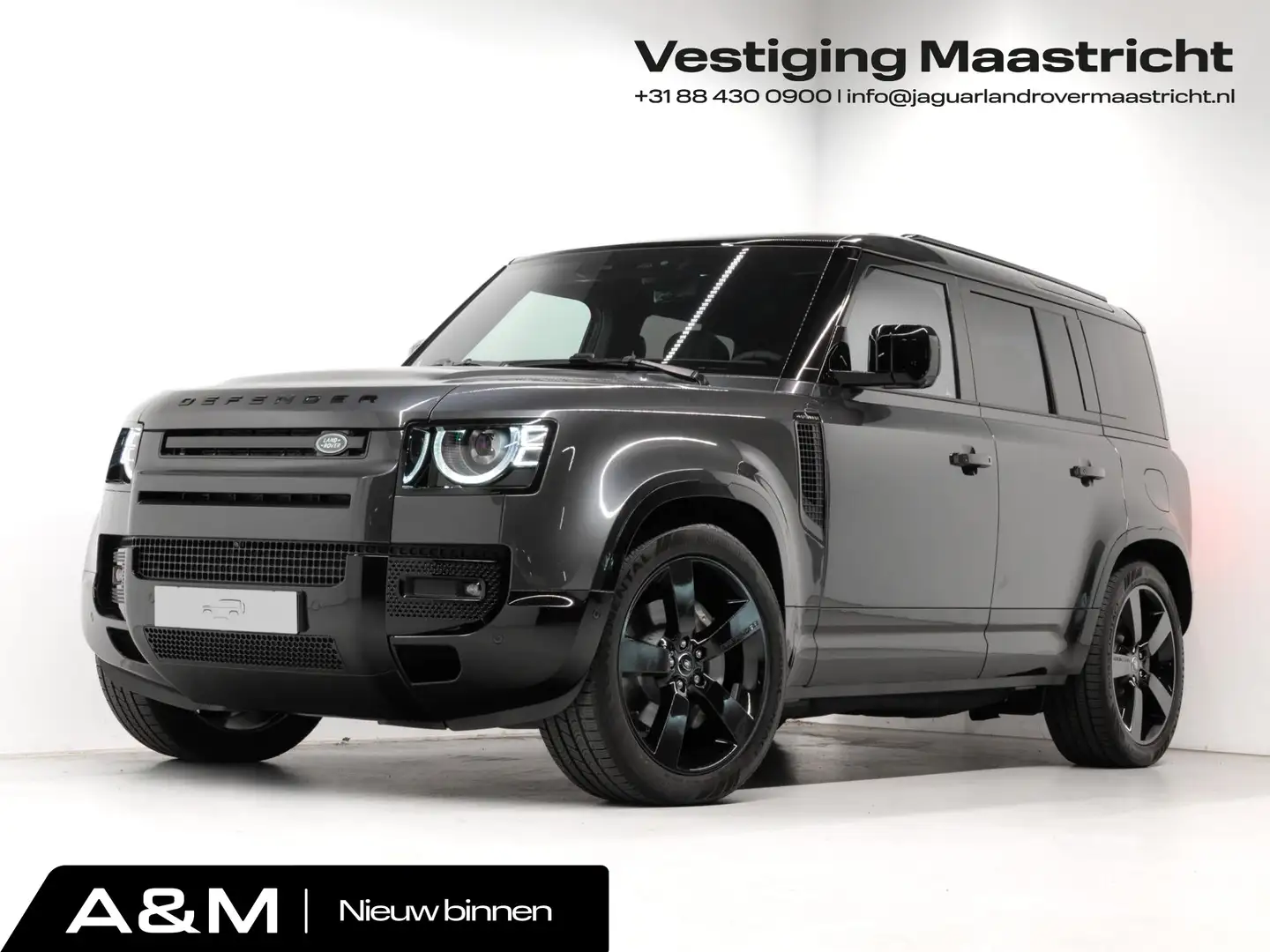 Land Rover Defender 110 2.0 P300e 110 X-Dynamic HSE Grijs - 1