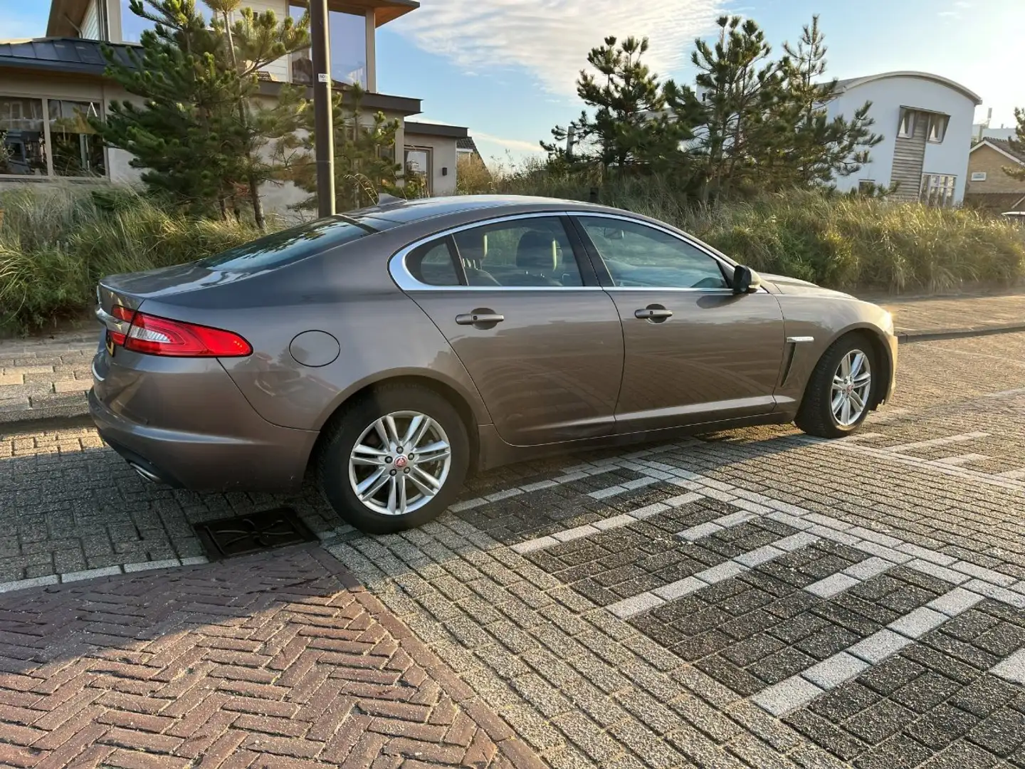 Jaguar XF XF 2.2D Brons - 2
