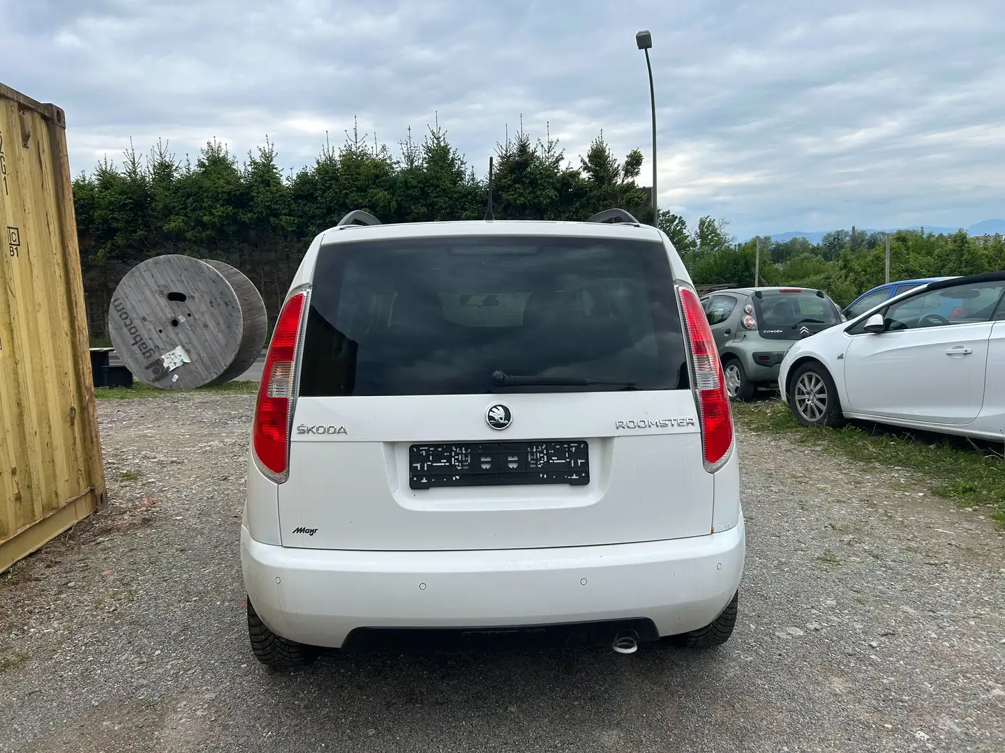 Skoda Roomster Roomster 1.2 TSI 5 sitzer Weiß - 2