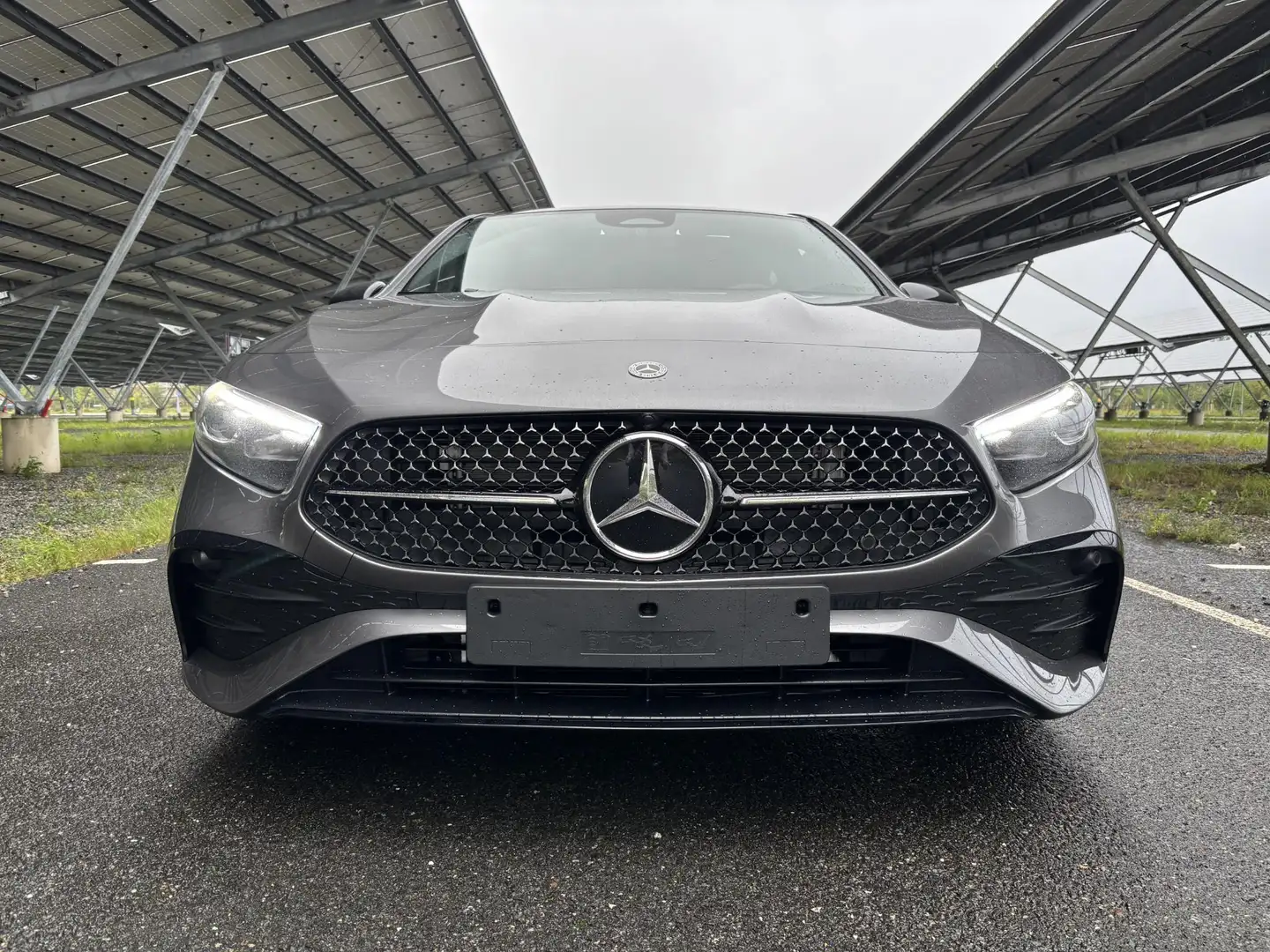 Mercedes-Benz A 180 Business Solution AMG | Night | Panoramaschuifdak Grijs - 2