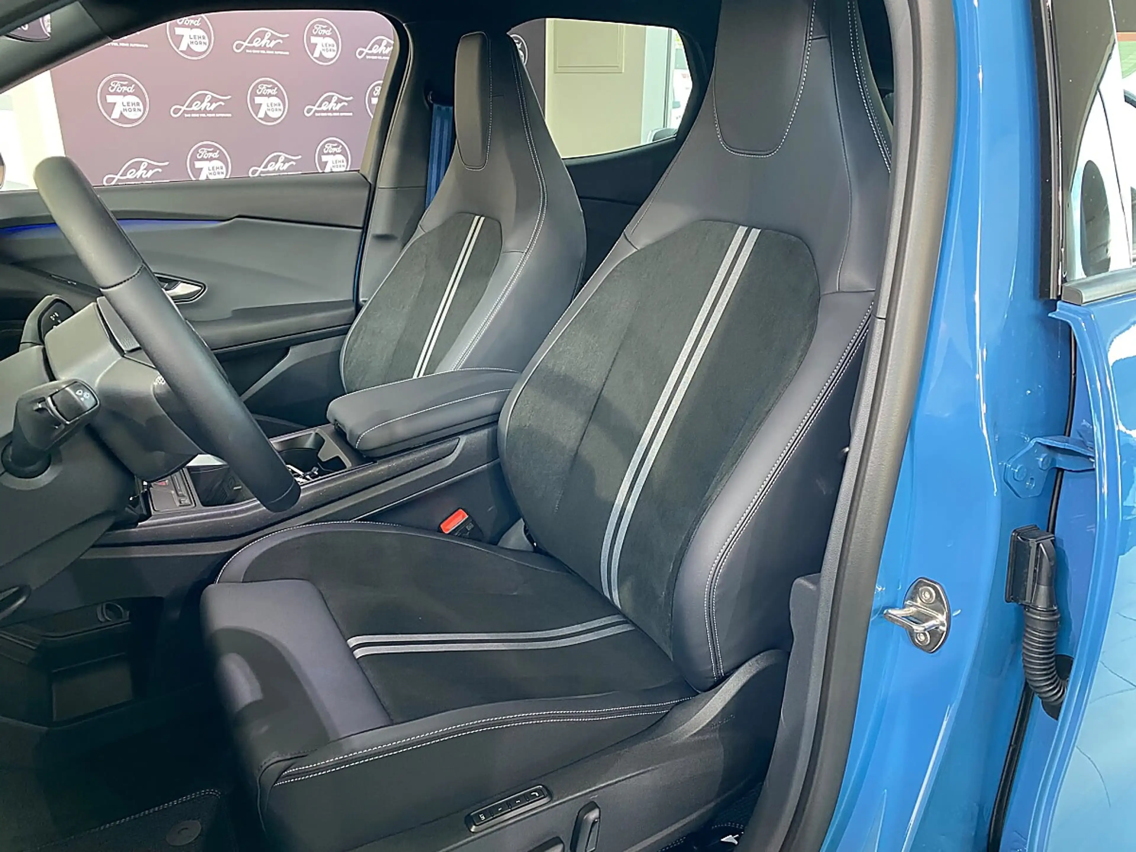 Ford Capri Elektro 79kWh Extended Range Collection — photo 5