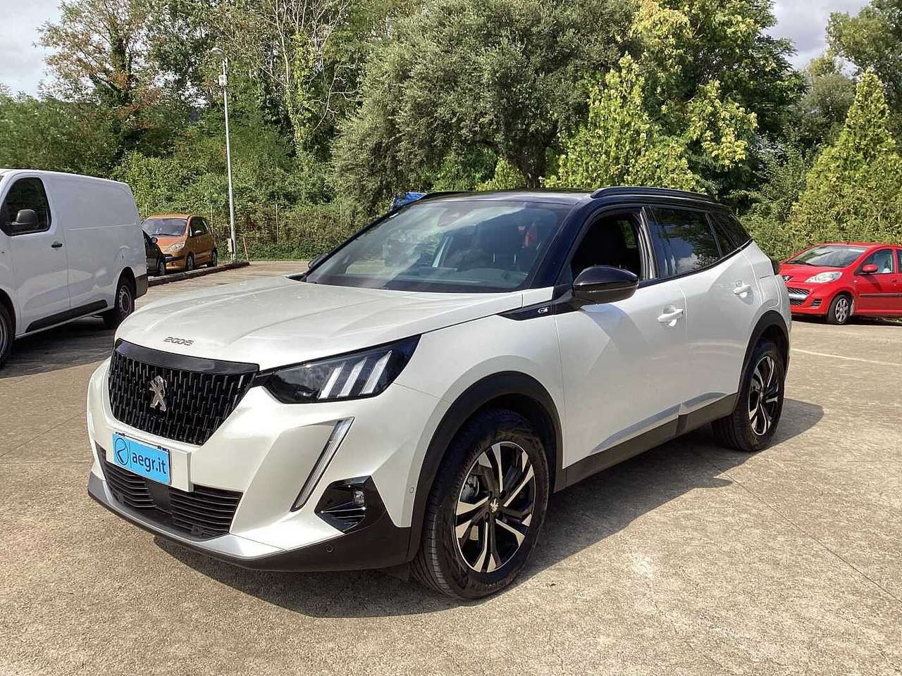 Peugeot 2008 2ª serie PureTech 130 S&S EAT8 GT